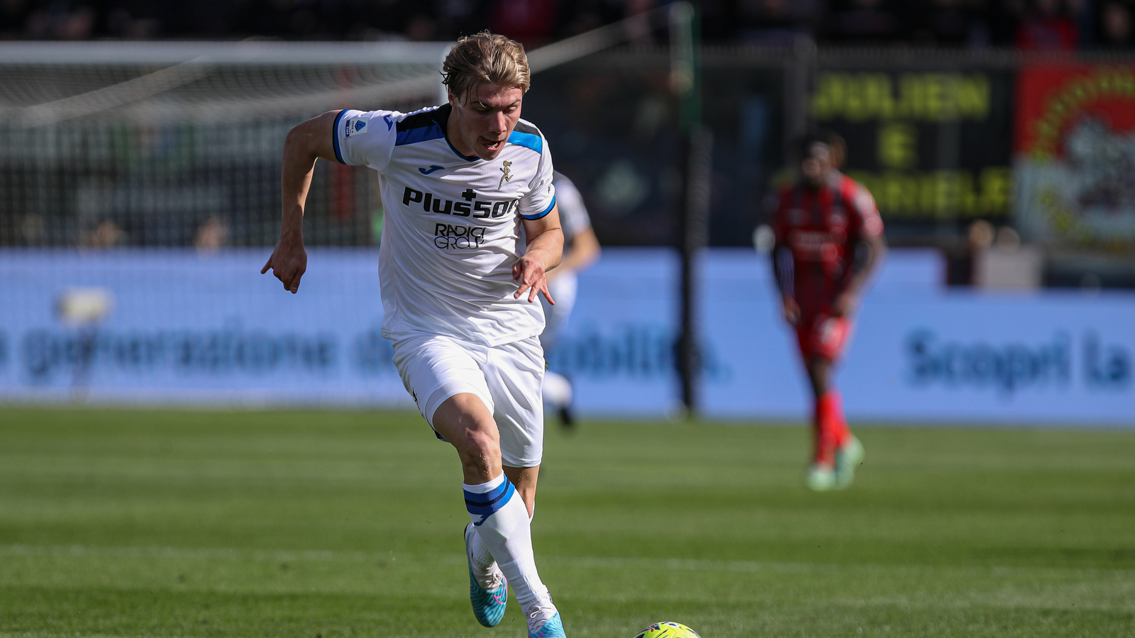 Manager hints it would be “impossible” to turn down the right bid for