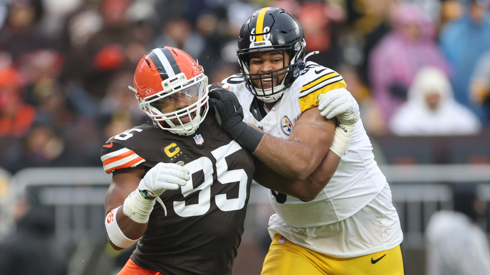 https://www.yardbarker.com/media/2/a/2ae850aeeb5412a73bdfdaa8a06339738f8033f6/thumb_16x9/browns-myles-garrett-shares-back-bite-steelers.jpg?v=1