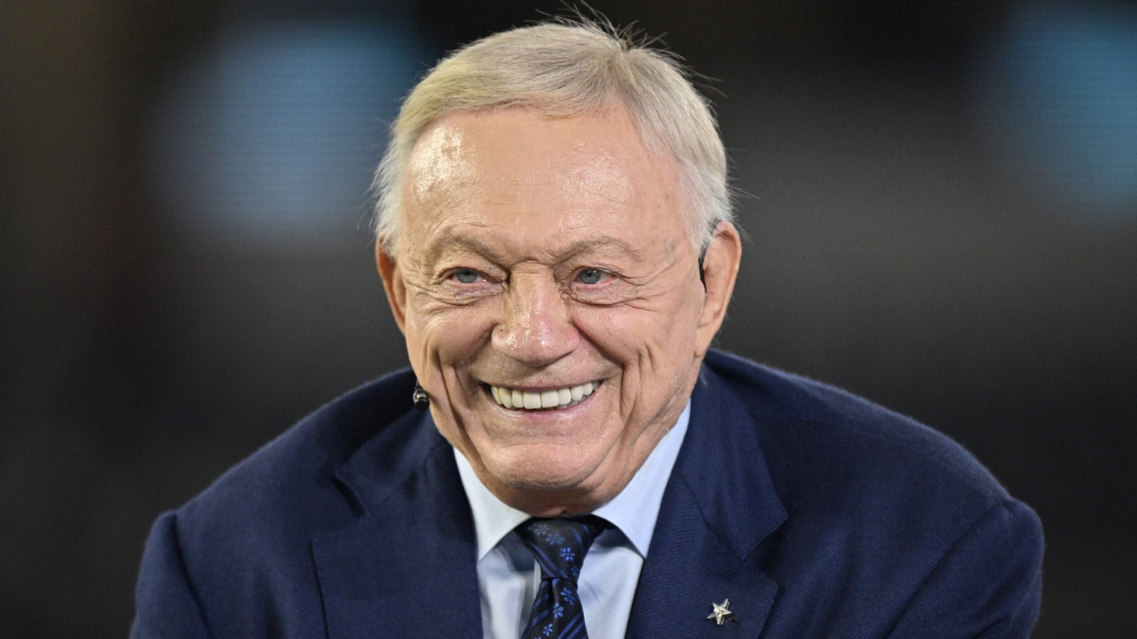 Jerry Jones 'stirs the pot' on potential trade for Maxx Crosby