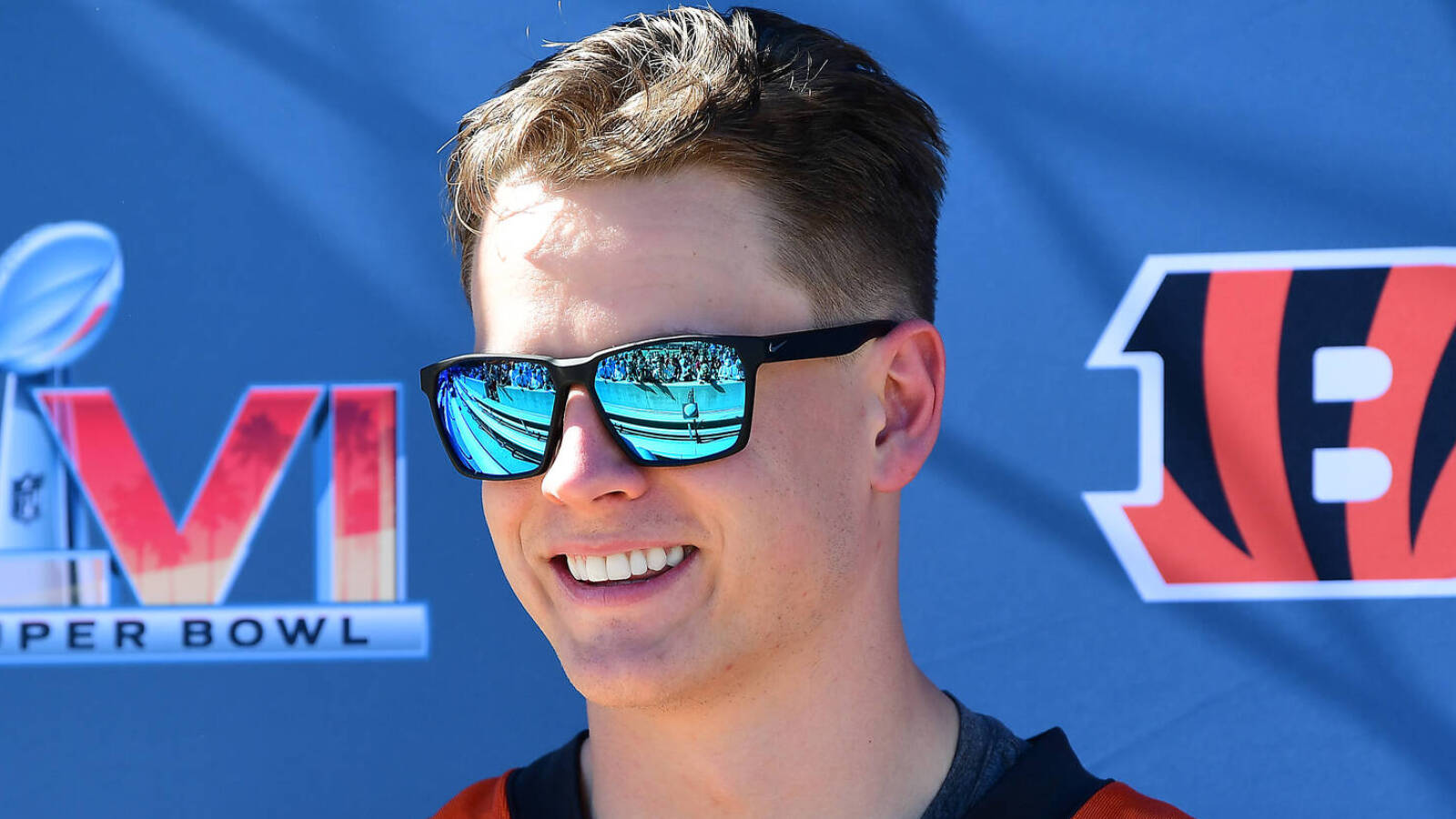 joe burrow suit superbowl