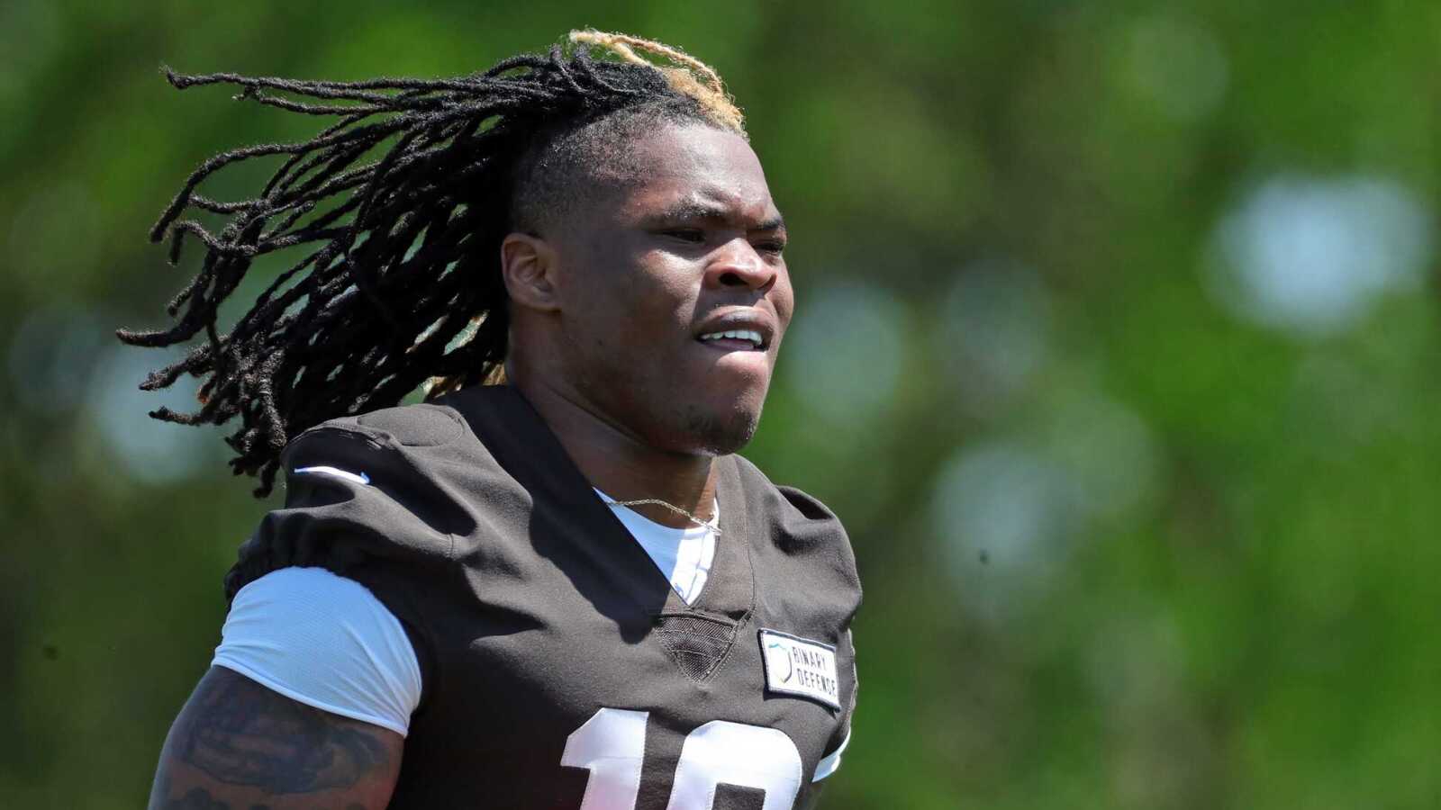 https://www.yardbarker.com/media/2/b/2b780cb44dd360da7c014c06ff107d1c430c58de/thumb_16x9/browns-reportedly-plan-handle-quinshon-judkins.jpg?v=2
