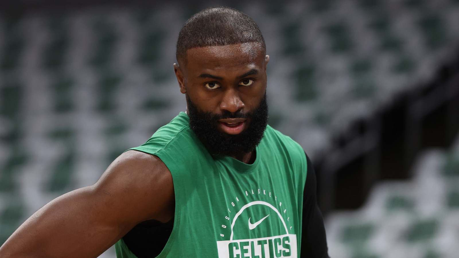 https://www.yardbarker.com/media/2/b/2b7b4af824bc238439685cf3f7563634fb773132/thumb_16x9/jaylen-brown-help-76ers-fix-glaring-issue.jpg?v=1