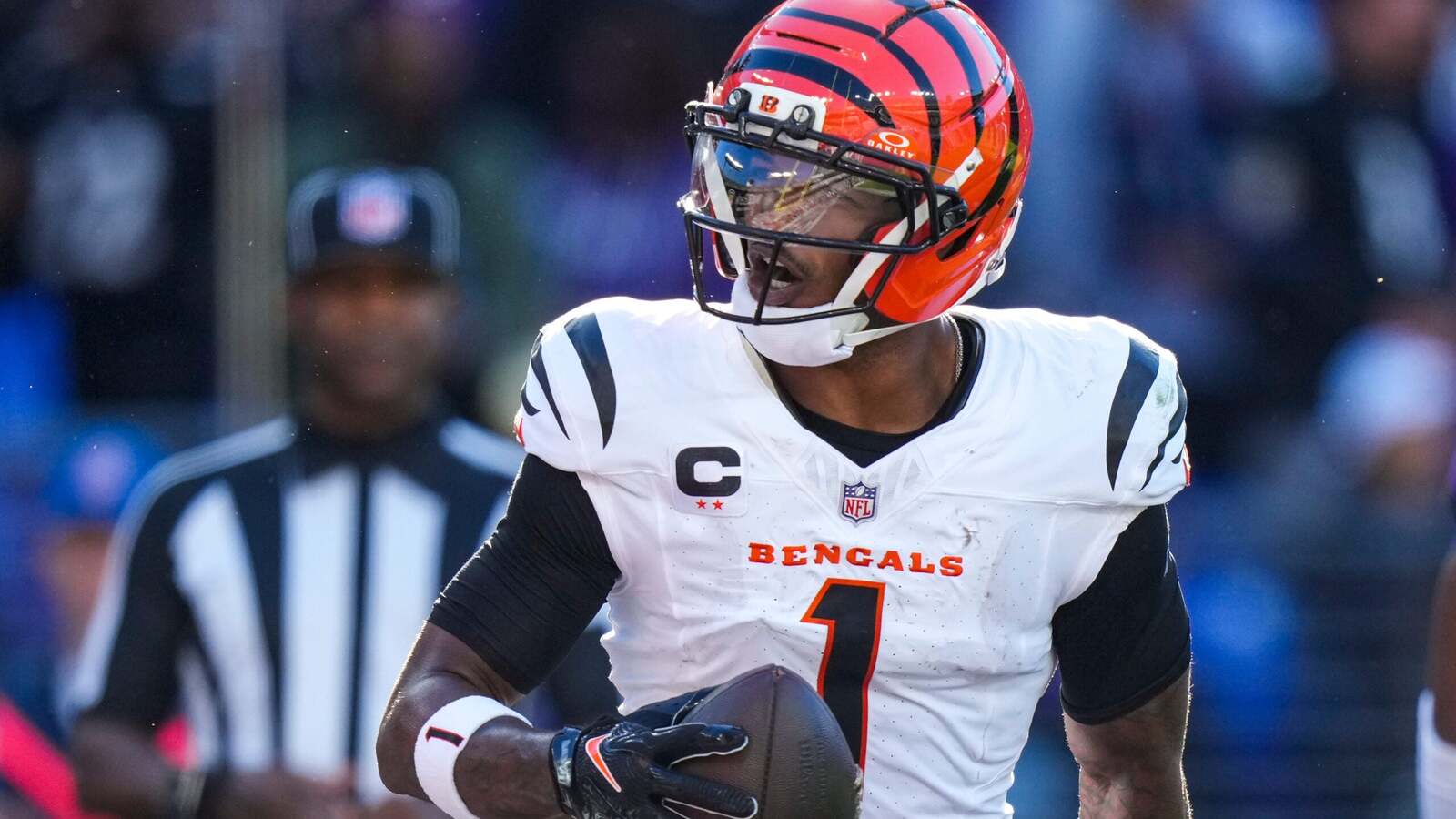 Ja’Marr Chase’s absence from Bengals practice gets an explanation in latest injury report