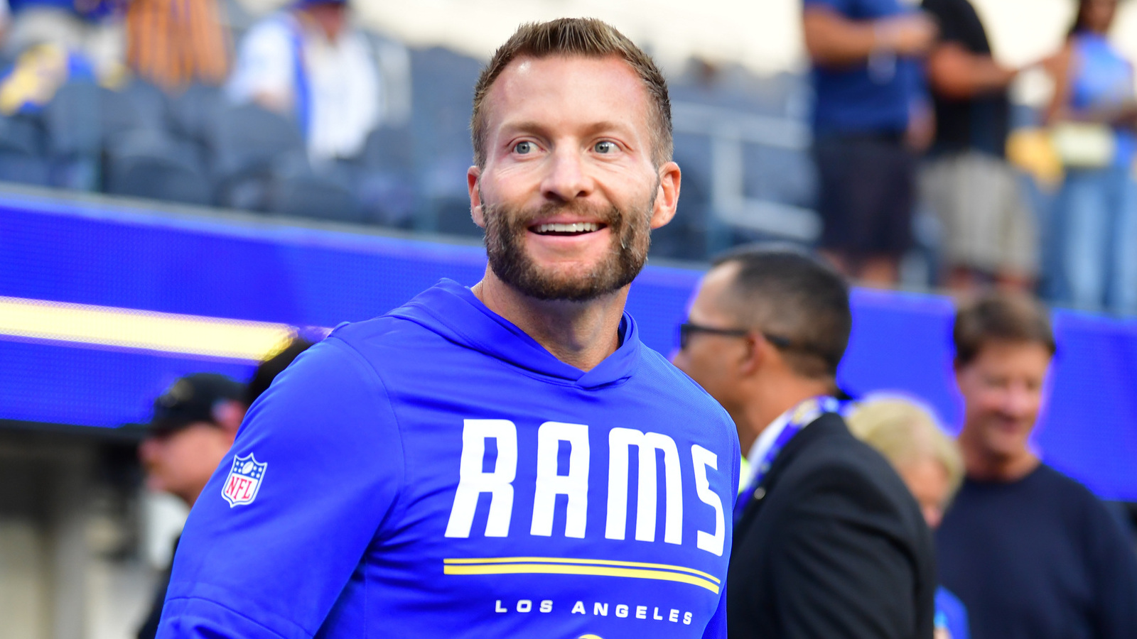 https://www.yardbarker.com/media/2/c/2c65a0cbae6c1cd27cfd78e4eac507c51e9762b4/thumb_16x9/rams-sean-mcvay-gives-new-injury-update-on-myles.jpg?v=1
