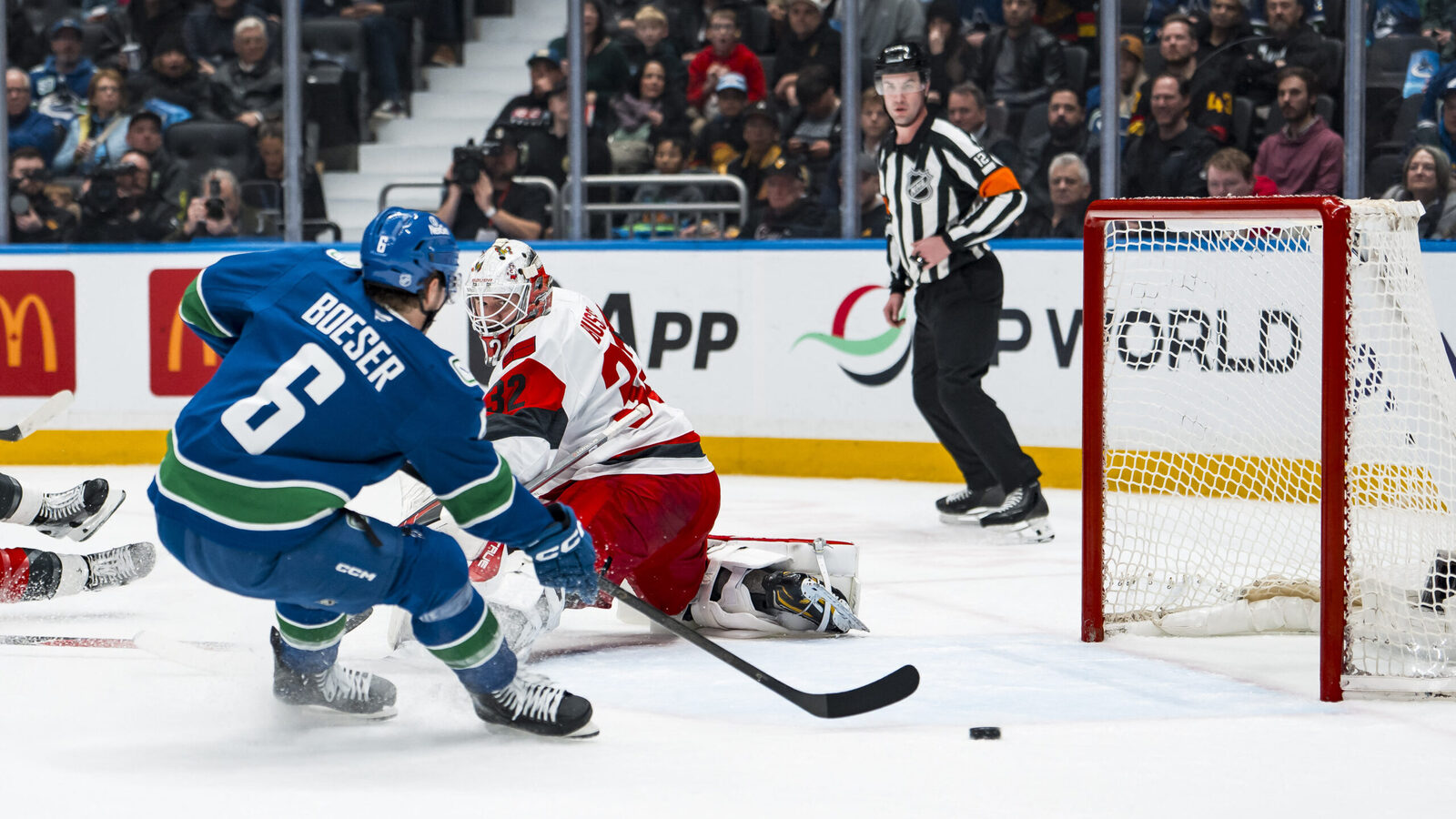 Scenes from morning skate: Meriläinen starts, Rossi out again as Canucks host Cup champs from Carolina