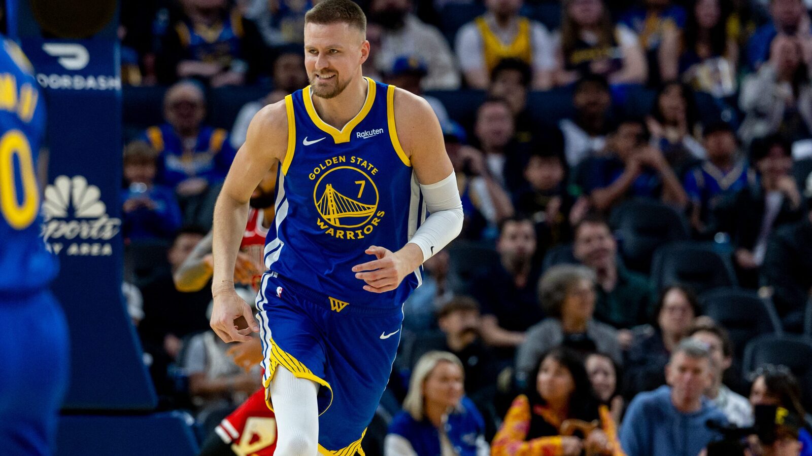 Steve Kerr Provides New Update On Kristaps Porzingis Amid Mysterious ...