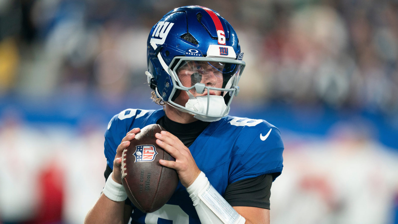 https://www.yardbarker.com/media/2/c/2ca00ba3932c767760da38a1e80e90c0d655c9de/thumb_16x9/giants-reportedly-dart-surgery-decision-knee.jpg?v=1