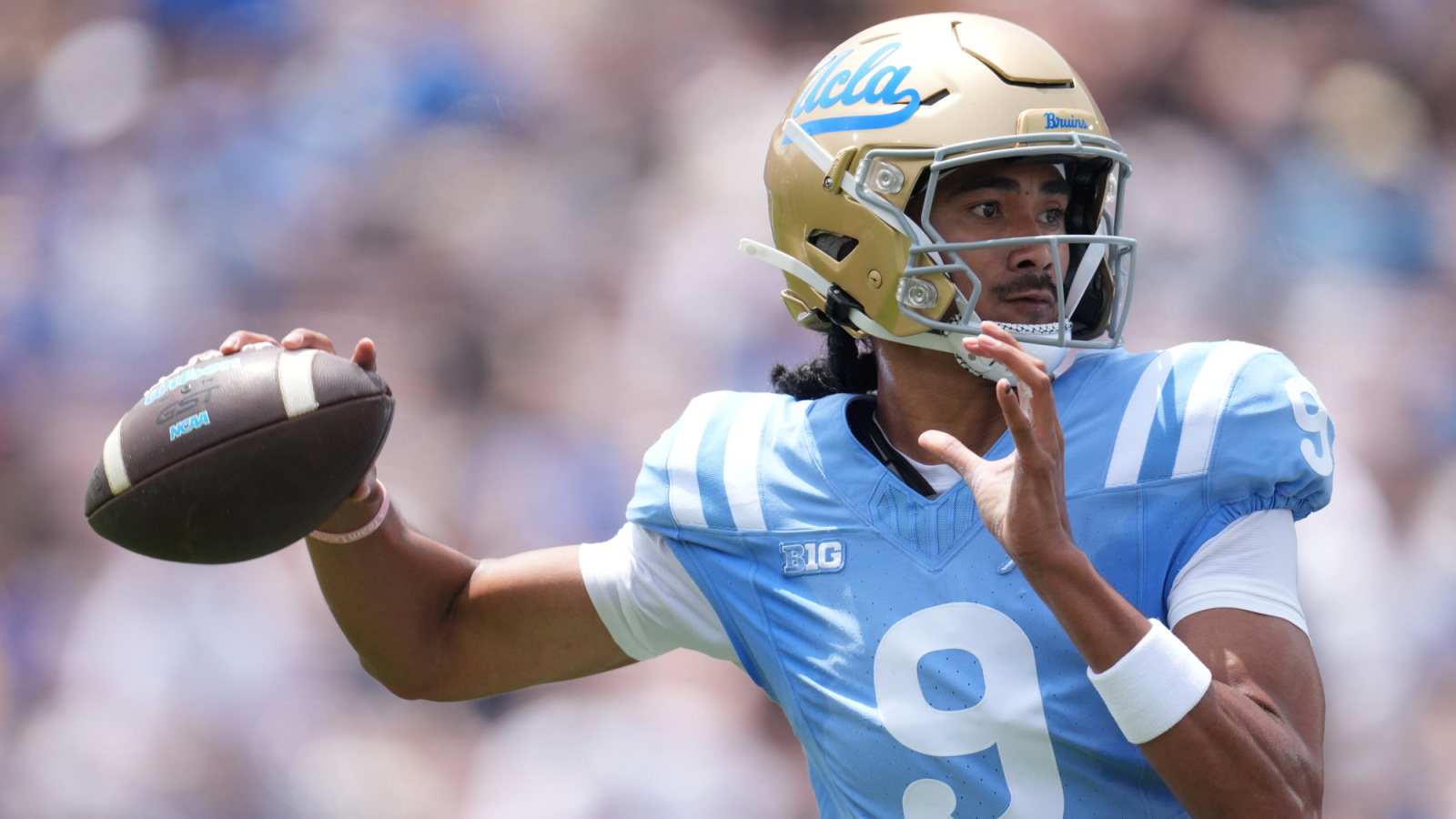 Exciting Matchups Highlight Week 1 of 2026 College Football Season
