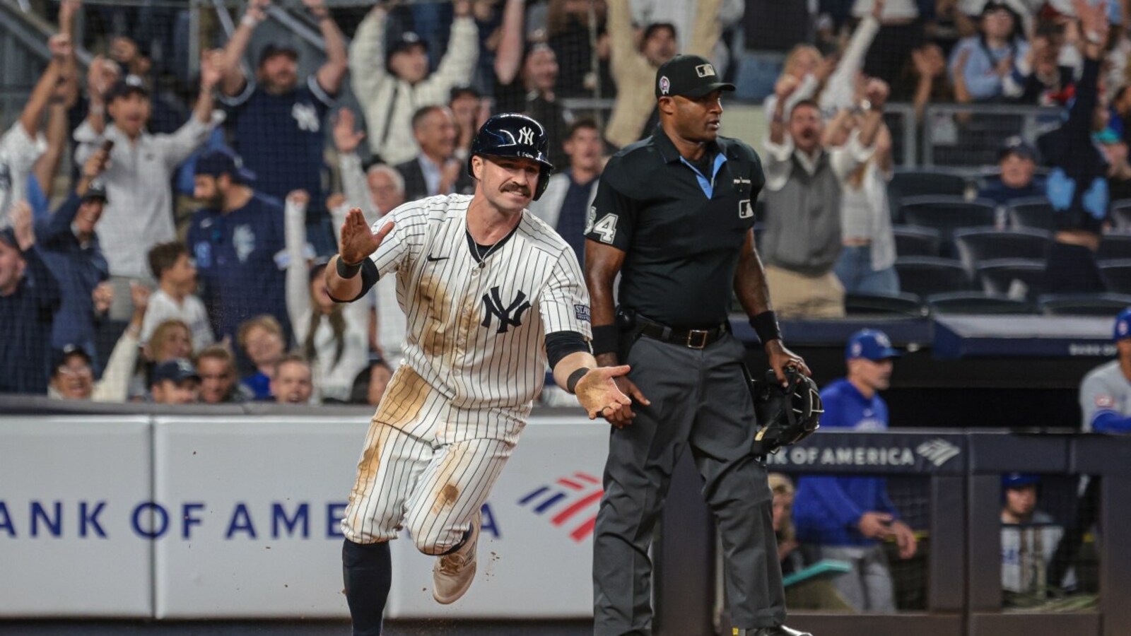 Yankees turn to veteran infielder to play first base in ALDS Game 4