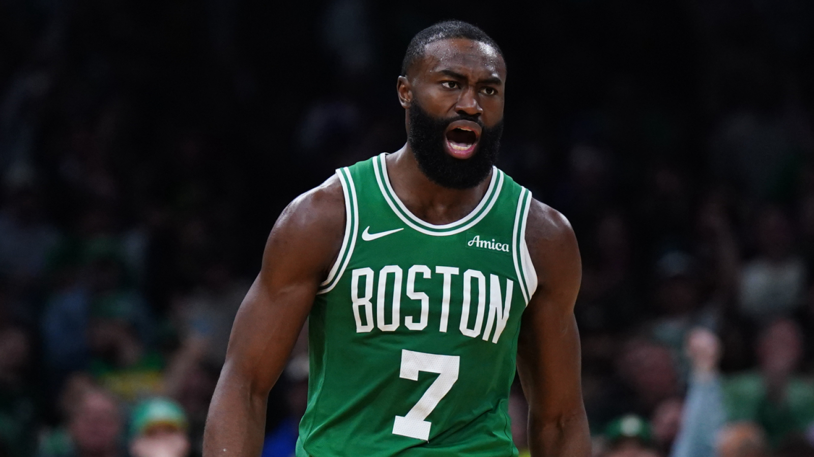 https://www.yardbarker.com/media/2/d/2d12e4c530e7585617ba9c0c7d9ac2638efd64a7/thumb_16x9/celtics-put-jaylen-brown-unenviable-position.jpg?v=1