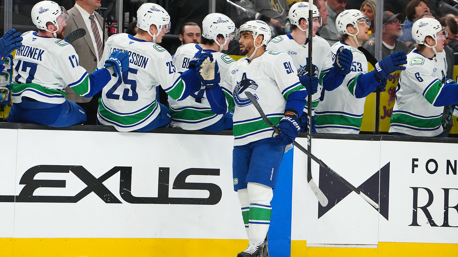 Could Oilers Bring Back Polarizing Forward to Add Grit to Bottom-Six?