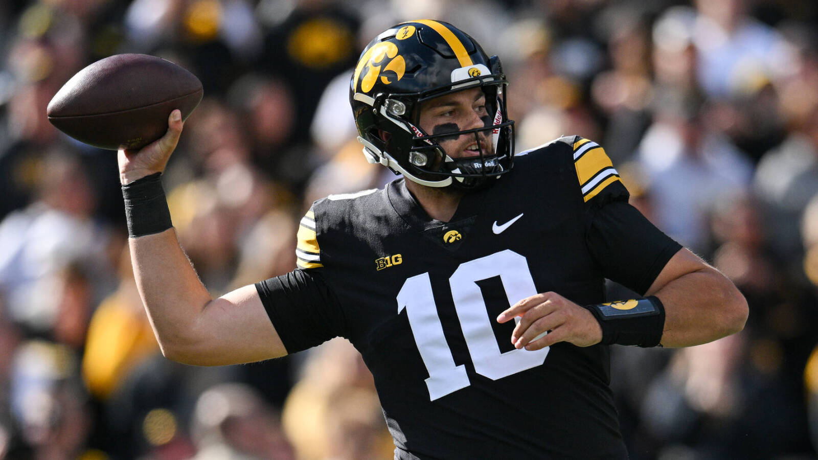 IowaMinnesota game could set historic college football betting mark