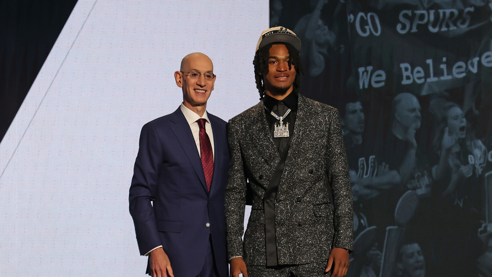 Stephon Castle expected to sign contract worth four years, 41.4