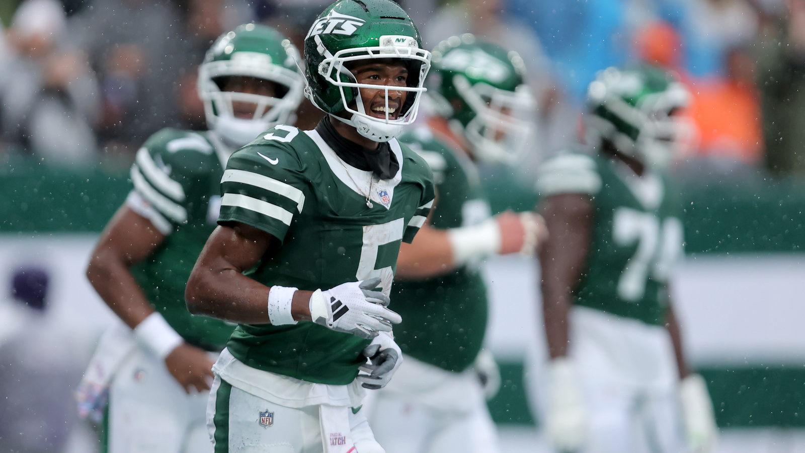 WR Garrett Wilson Wants To Stay With Jets