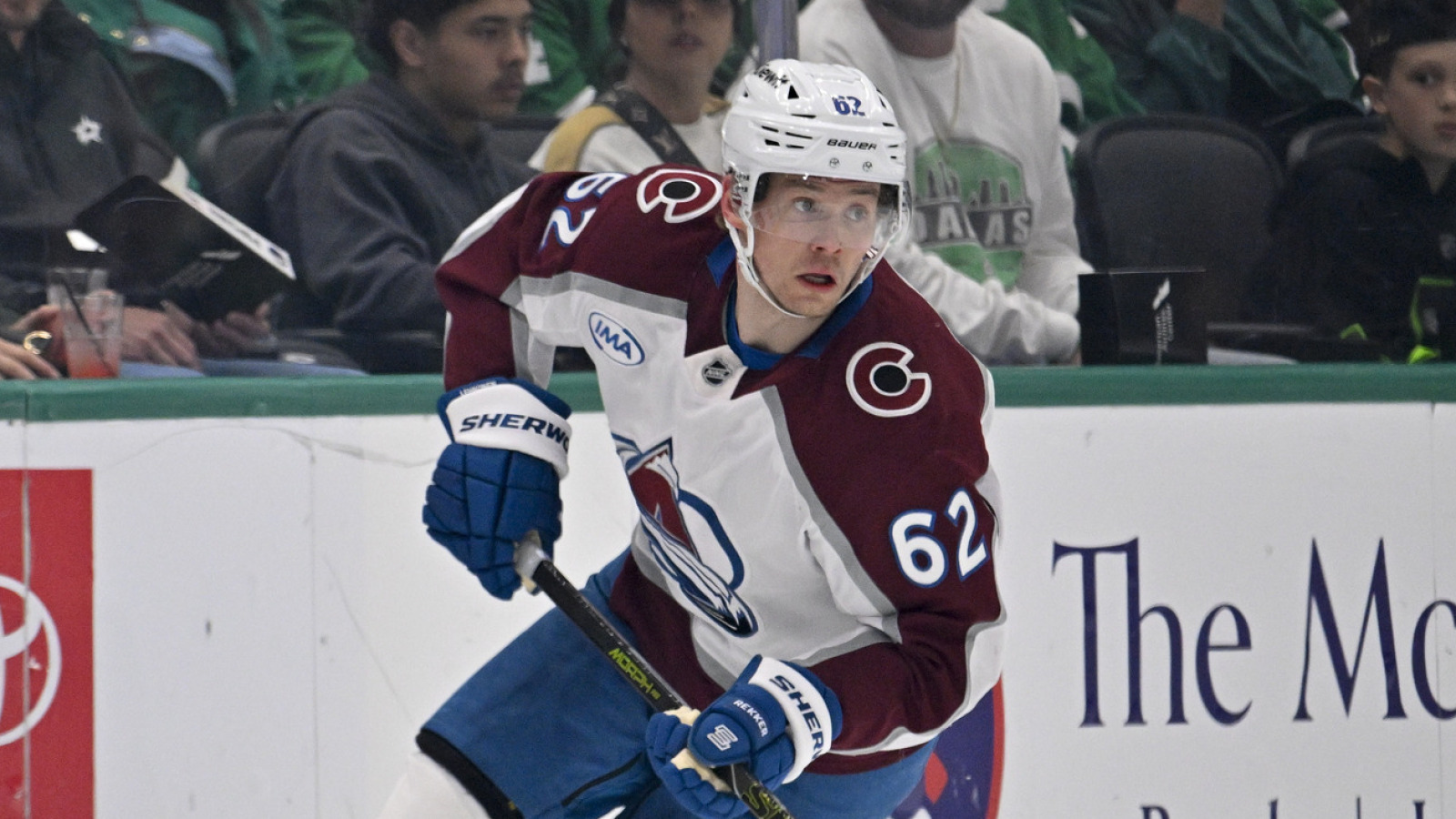 Colorado Avalanche Face Decision on Artturi Lehkonen's Future