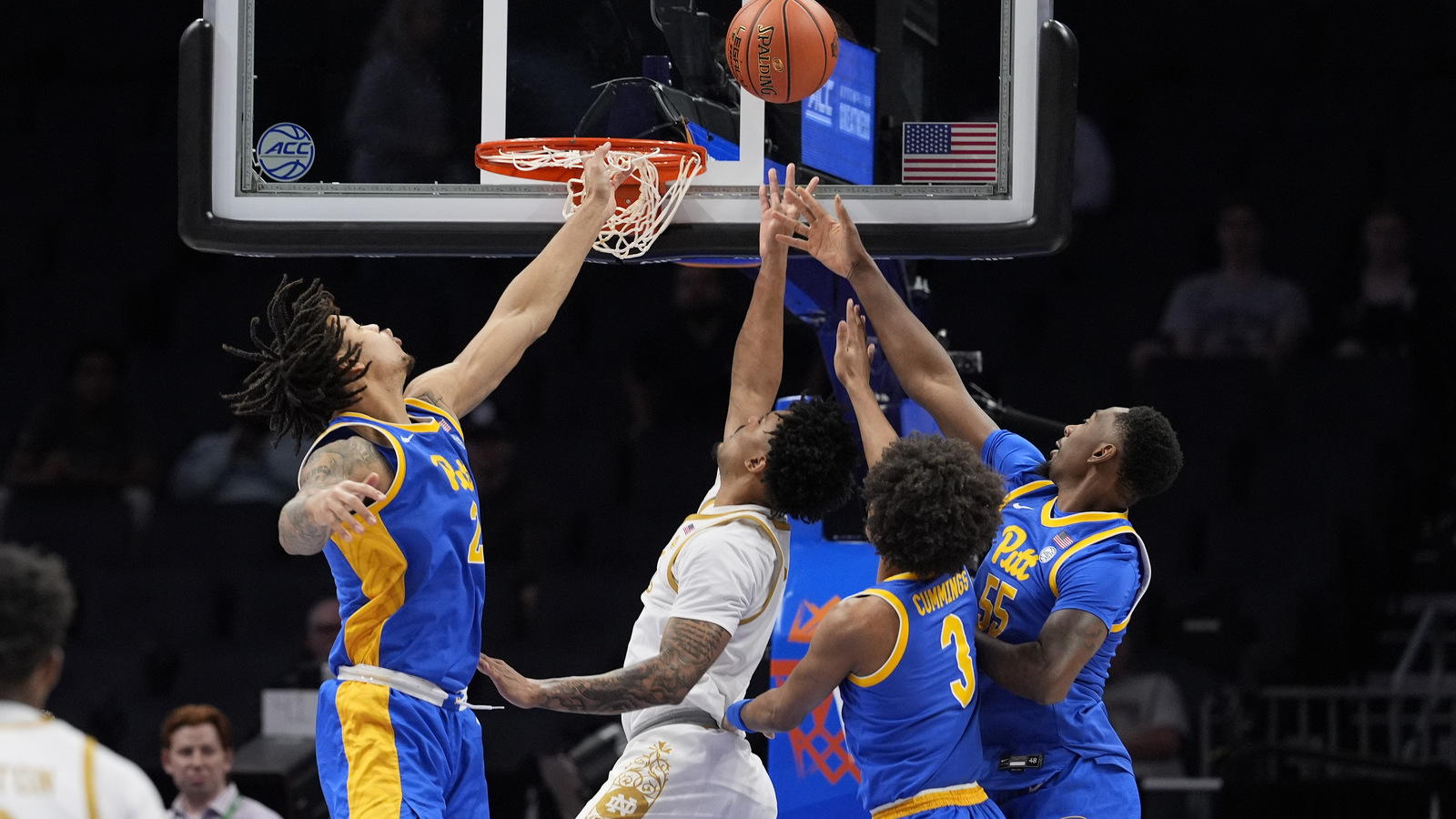 Usfijitimes | Notre Dame beats Pitt on controversial game-ending foul call