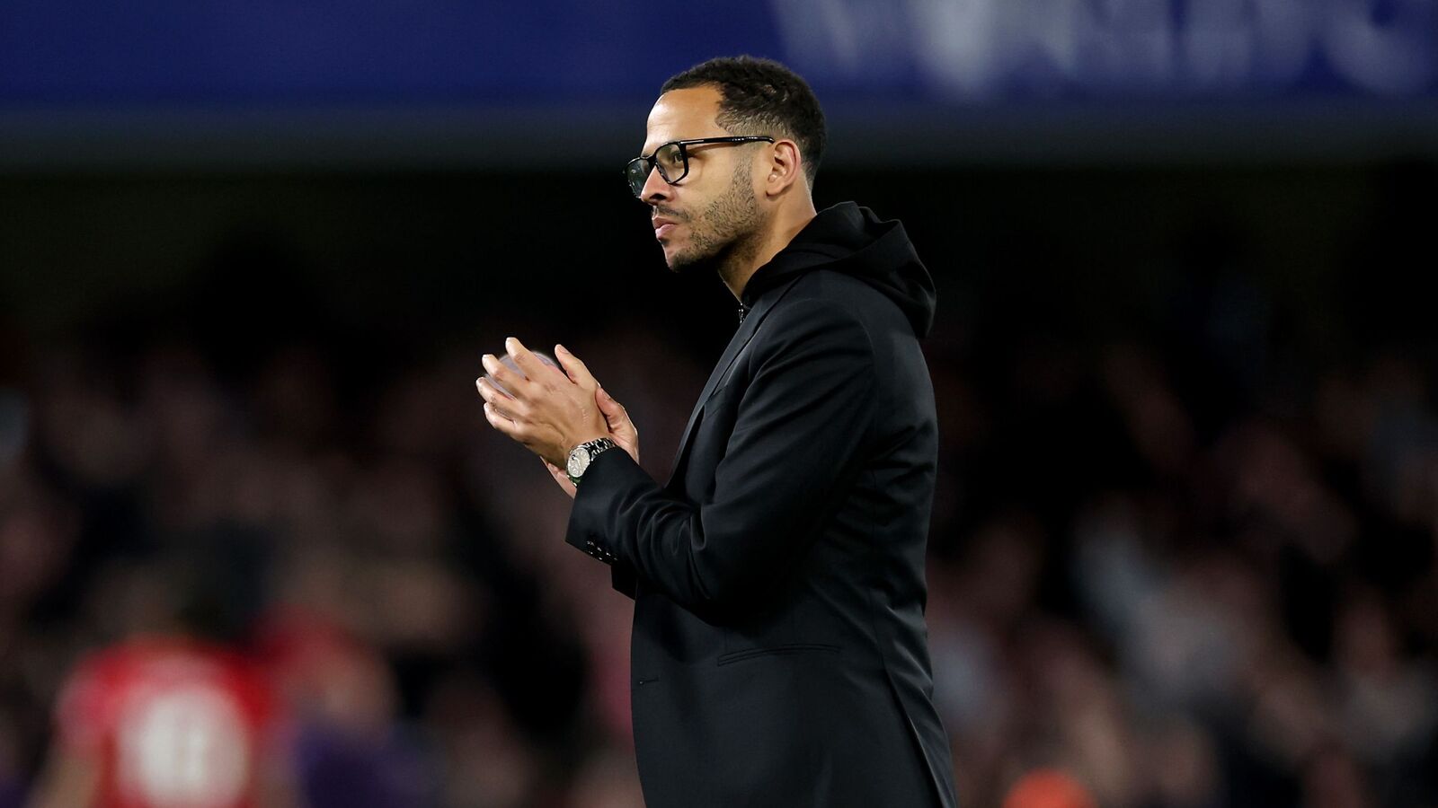 'Storm clouds gathering' - Former CEO predicts Chelsea to become mid-table club