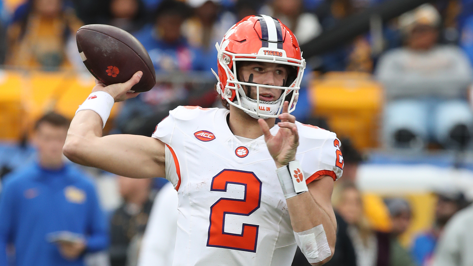 Watch: Cade Klubnik saves Clemson's playoff hopes with game-winning 50-yard TD run Watch: Cade Klubnik saves Clemson's playoff hopes with game-winning 50-yard TD run