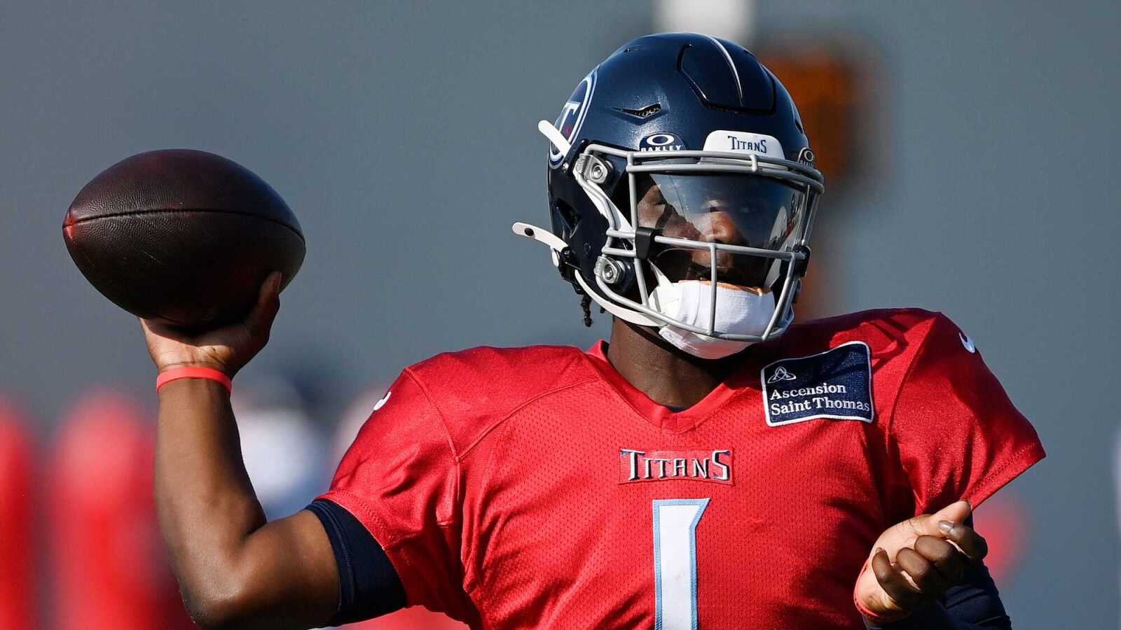 https://www.yardbarker.com/media/2/e/2efa6d671e2ac00e9ad547eb2a10a12082724a6a/thumb_16x9/cam-ward-threw-ball-skirmish-bucs.jpg?v=1