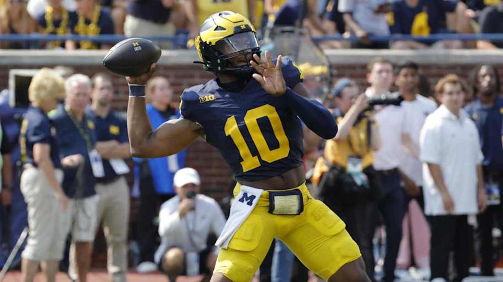 Michigan vs. Minnesota prediction Who wins, and why? Yardbarker