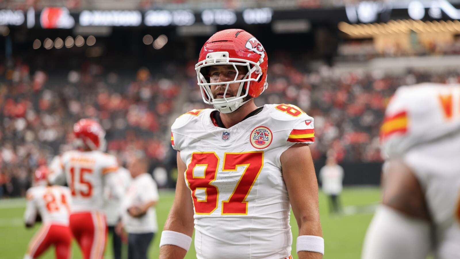 There could be a three-way bidding war for Kansas City Chiefs TE Travis Kelce, and it has nothing to do with him on the football field