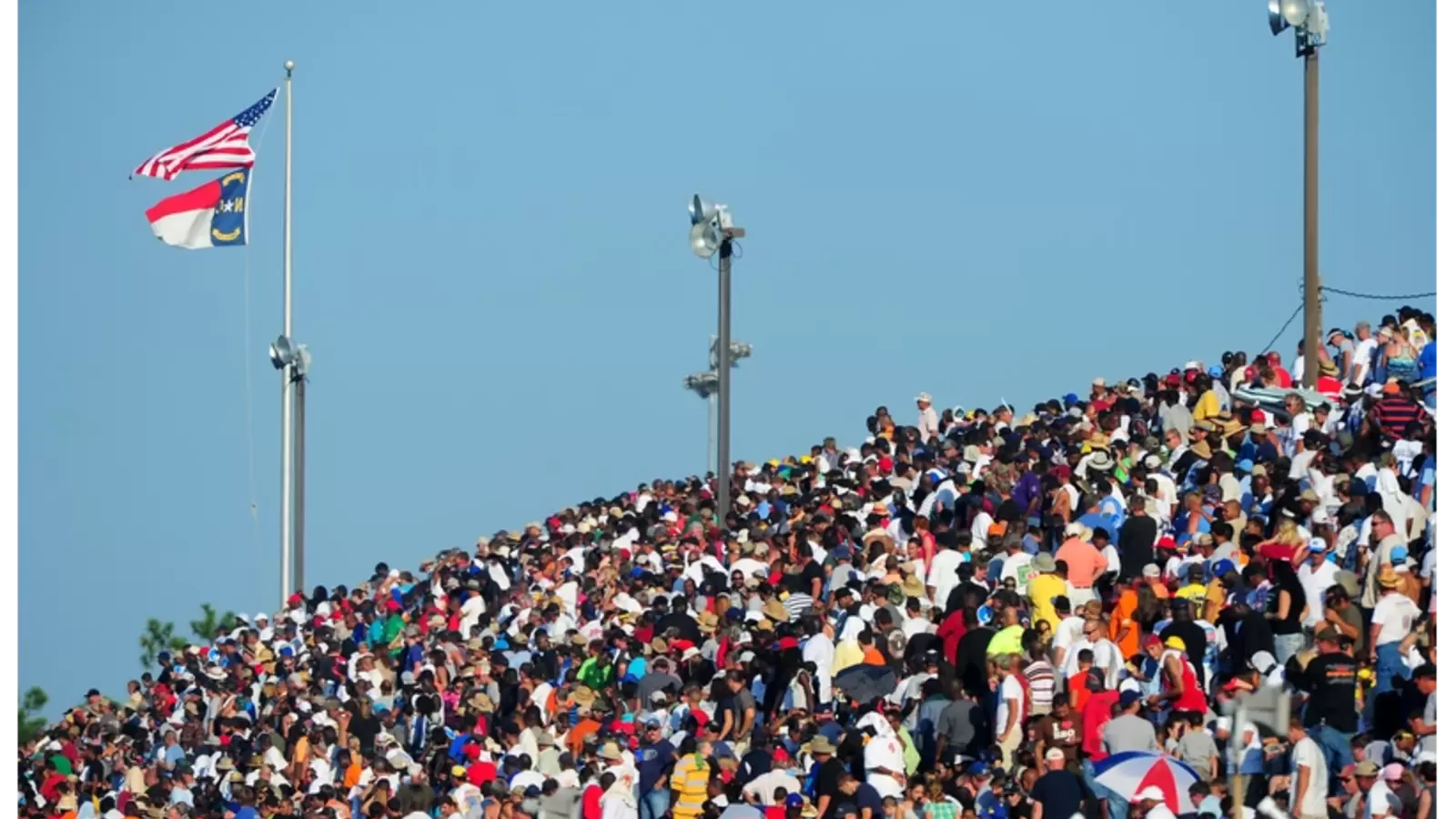 Huge Grant Fuels Historic NHRA Nationals at Rockingham Dragway | Yardbarker