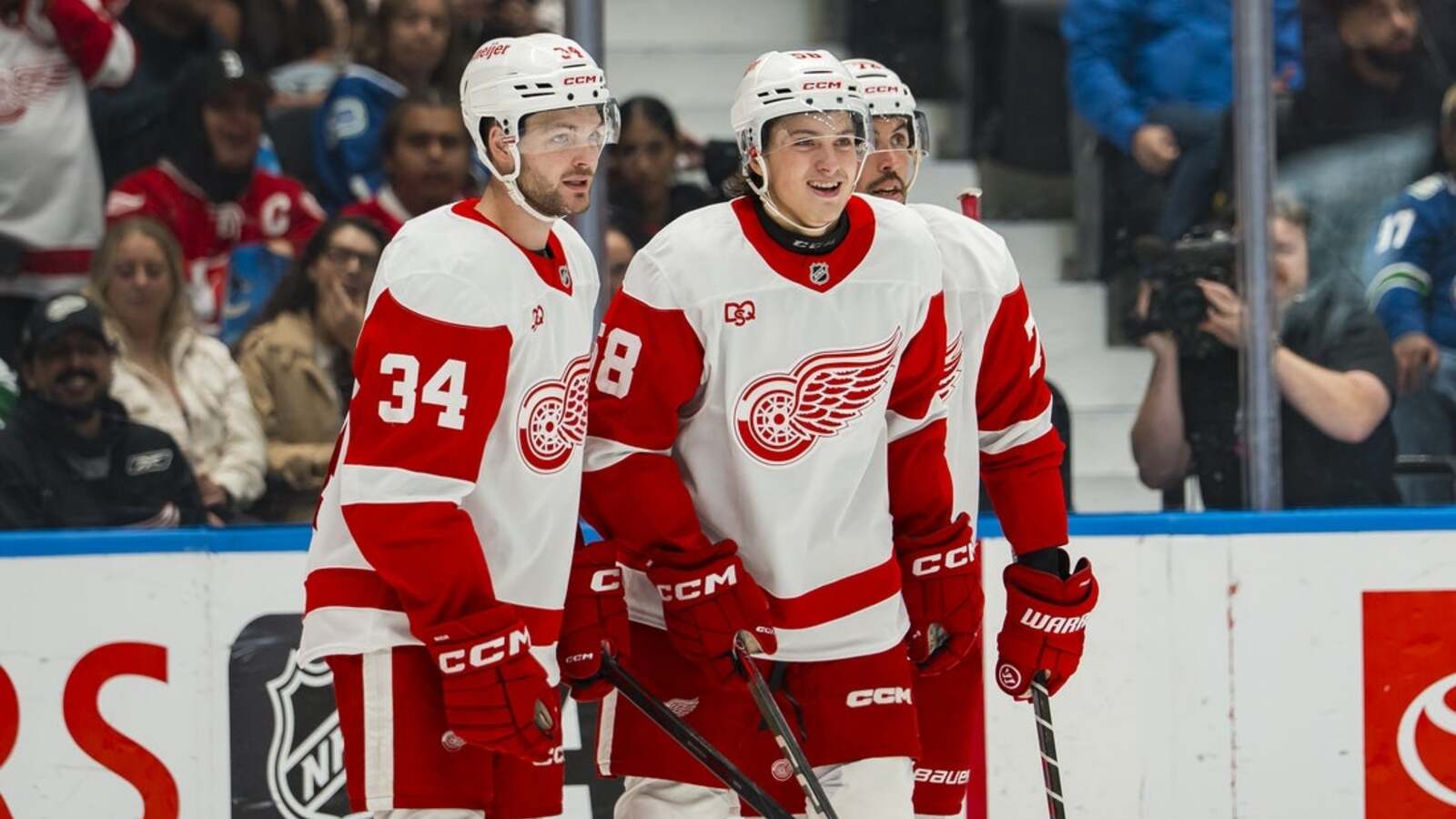 Red Wings look to extend dominance over Flames | Yardbarker