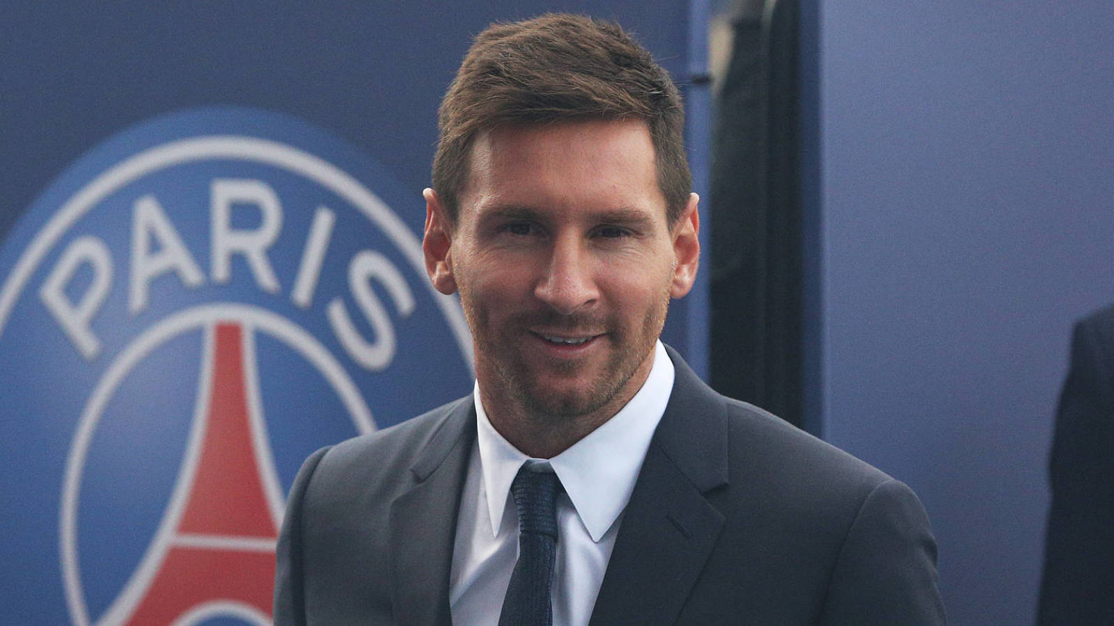 messi debut psg messi debut psg
