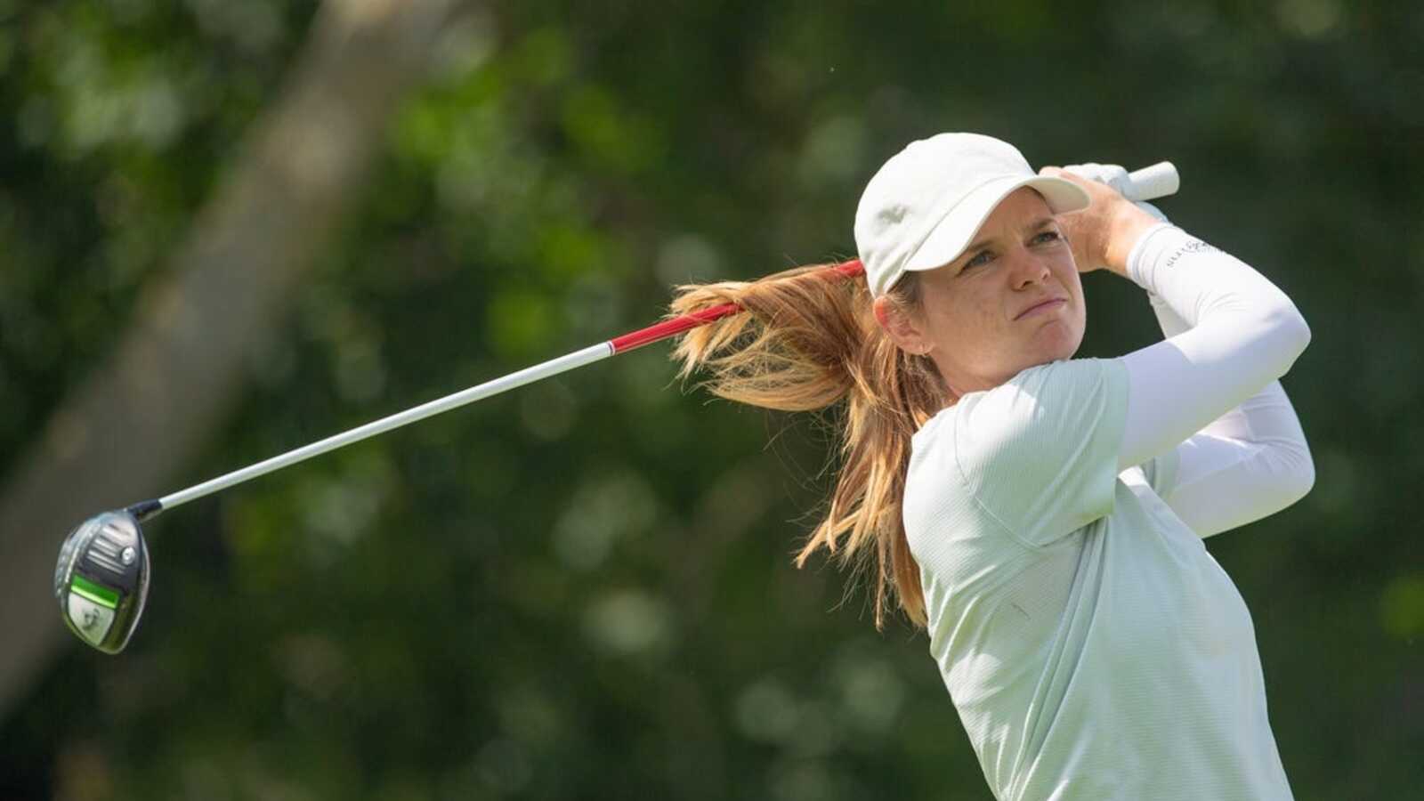 Narin An, Sarah Schmelzel share slim lead at Blue Bay
