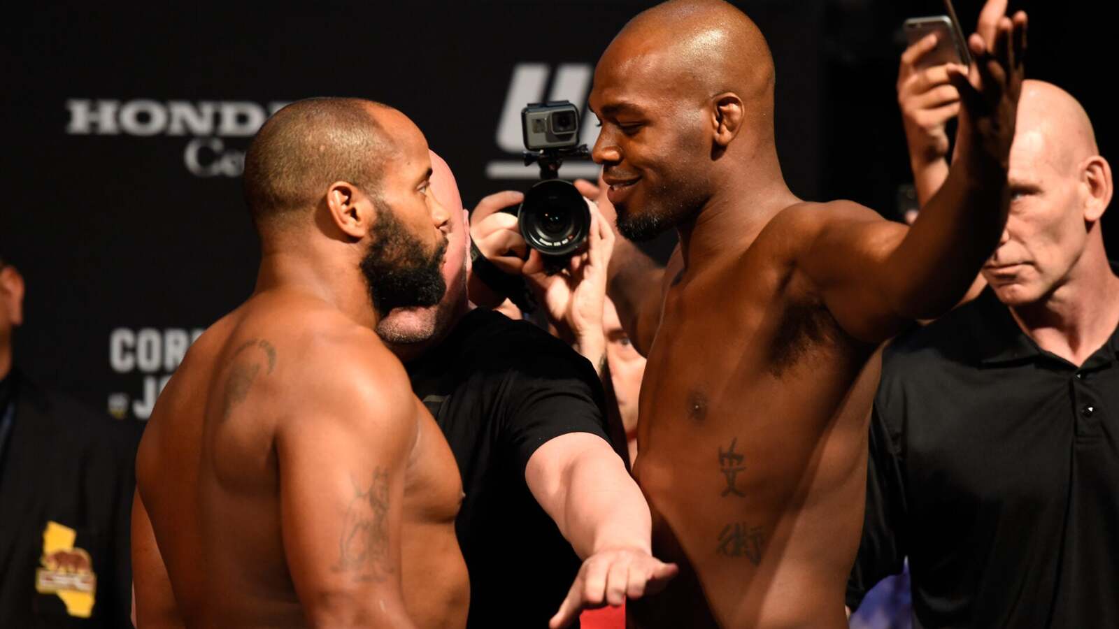 Daniel Cormier insists Jon Jones is lying about conversation he allegedly admitted to ‘faking’ beef