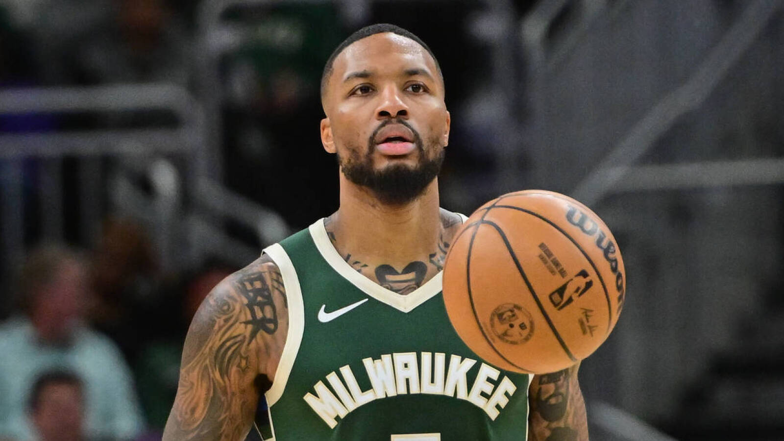 Dame lifts Bucks over Knicks in in-season tourney kickoff | Yardbarker