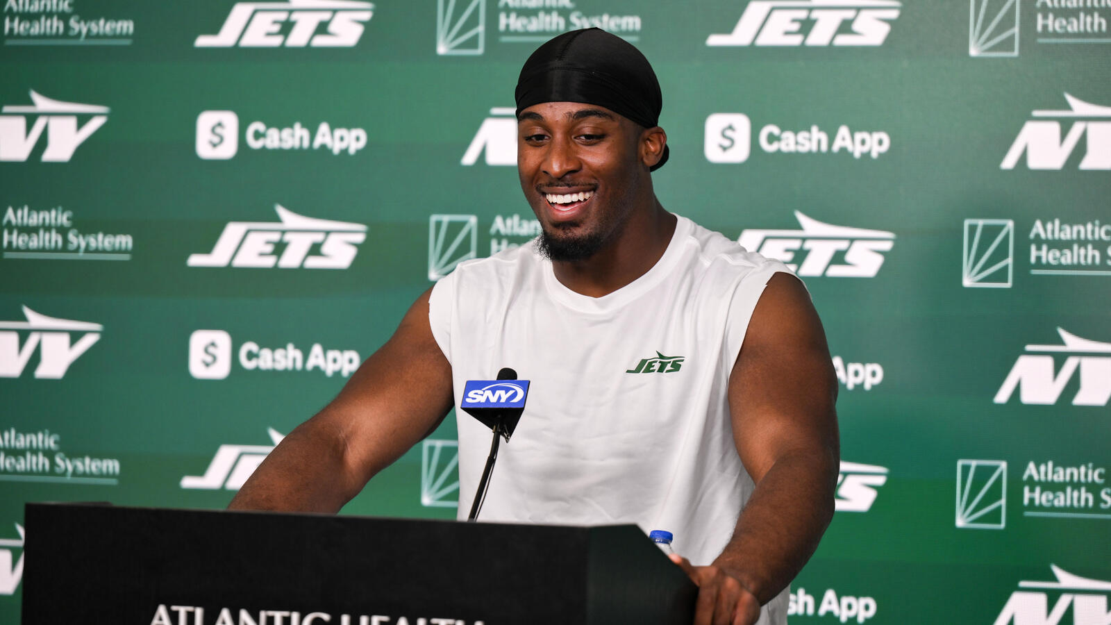 Breece Hall Says Jets HC Aaron Glenn Called Him To Refute Trade Rumors