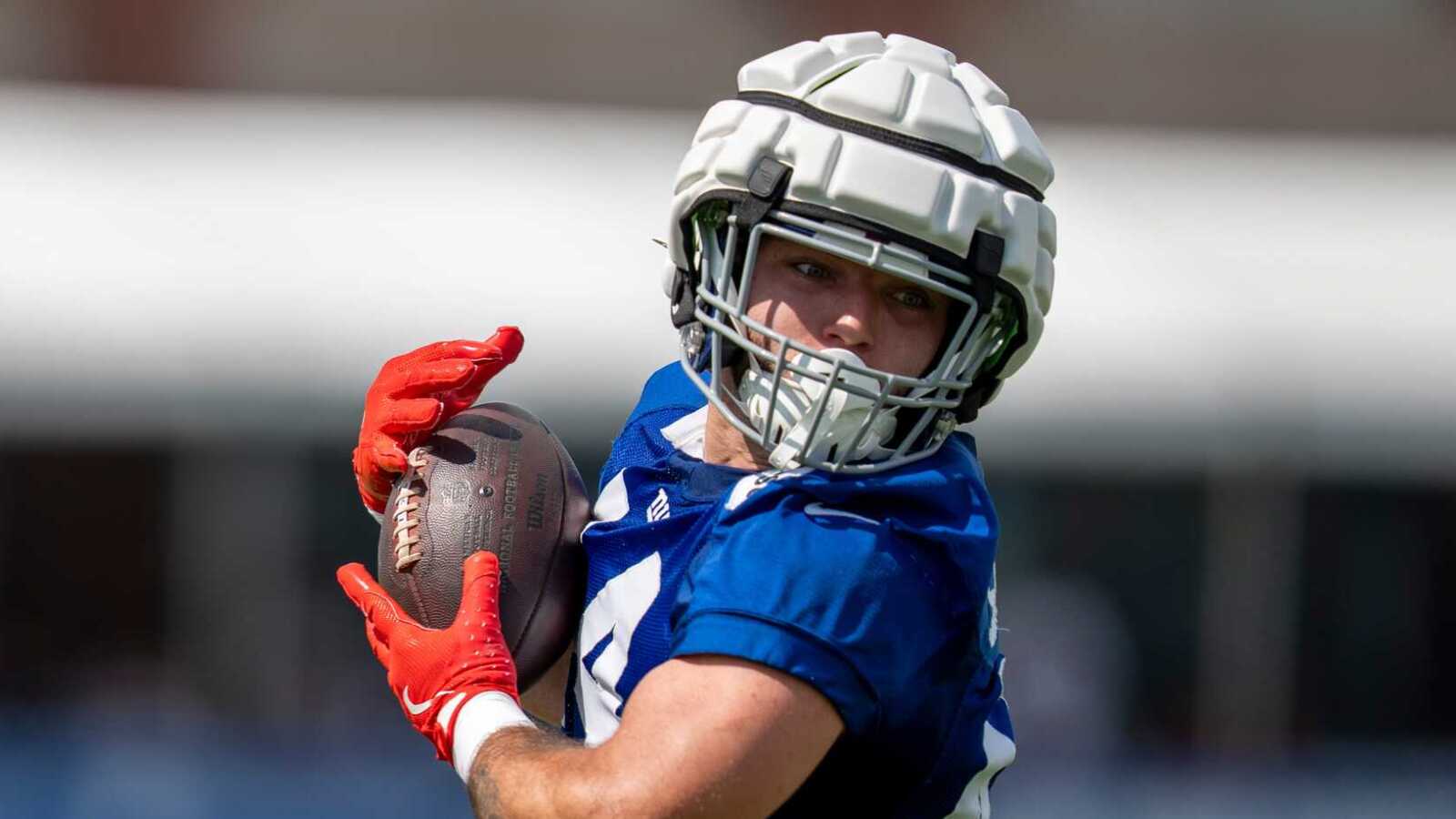 https://www.yardbarker.com/media/3/0/30f05fe3d581dbe24a754d0a85afb287146356d6/thumb_16x9/fantastic-fourth-round-picks-nfc-east.jpg?v=1