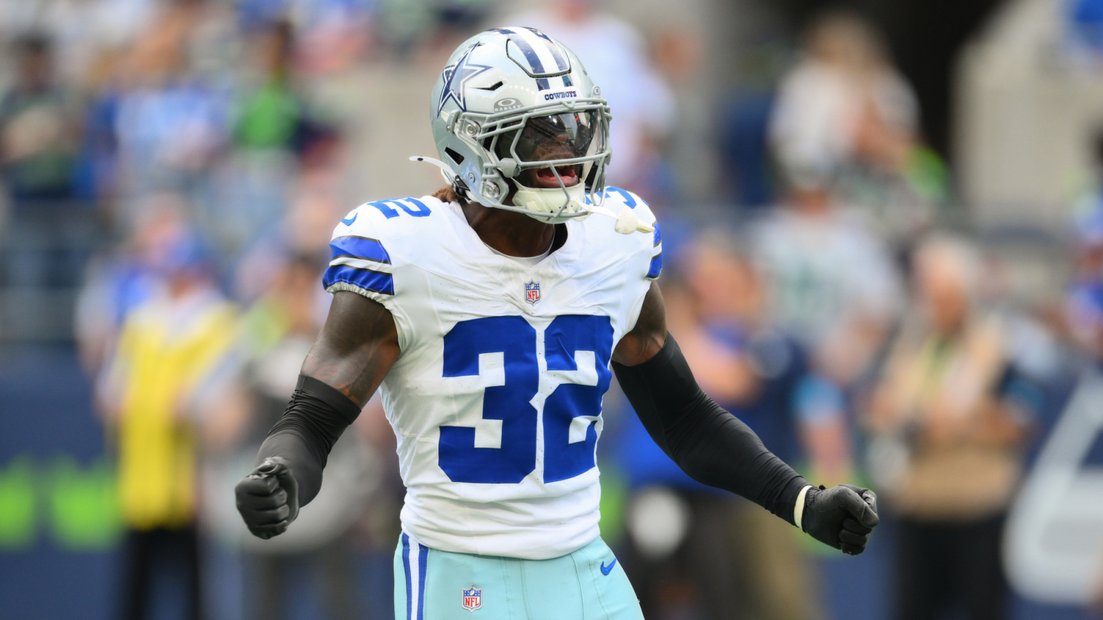 Julius Wood Remains In Concussion Protocol Before Cowboys Finale