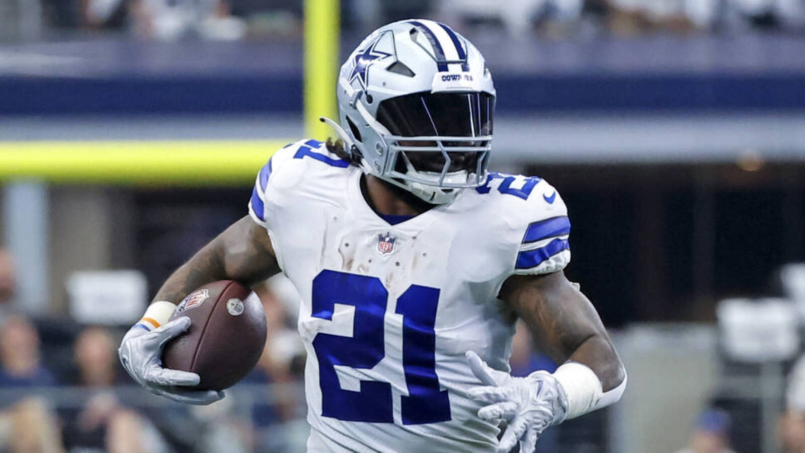 Jerry Jones supports Ezekiel Elliott after Tony Pollard's big game - Vimarsana News