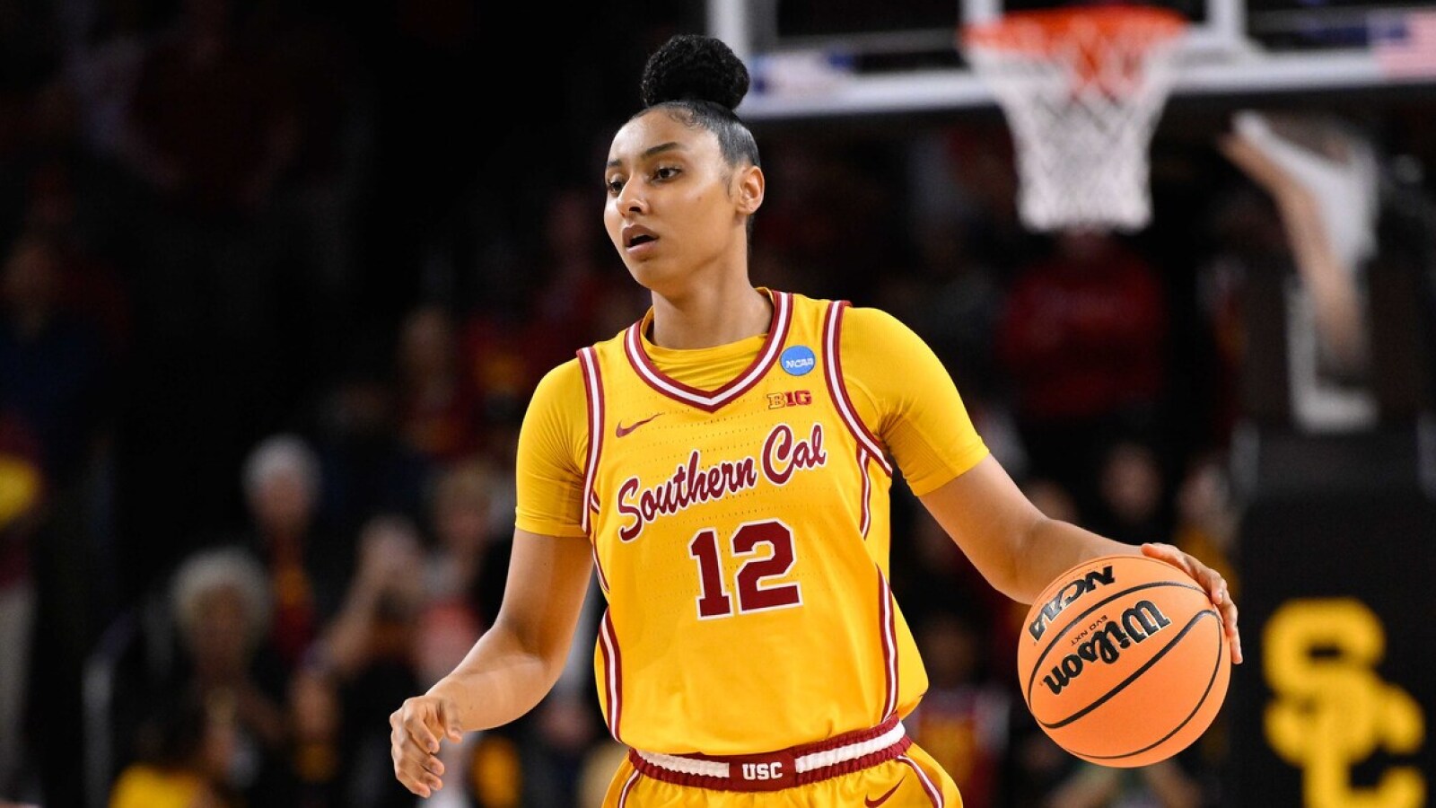 https://www.yardbarker.com/media/3/2/326d9b4a5ee60743f8b6b40540386bcdd9ccb0fc/thumb_16x9/juju-watkins-announces-tough-news-her-health.jpg?v=1