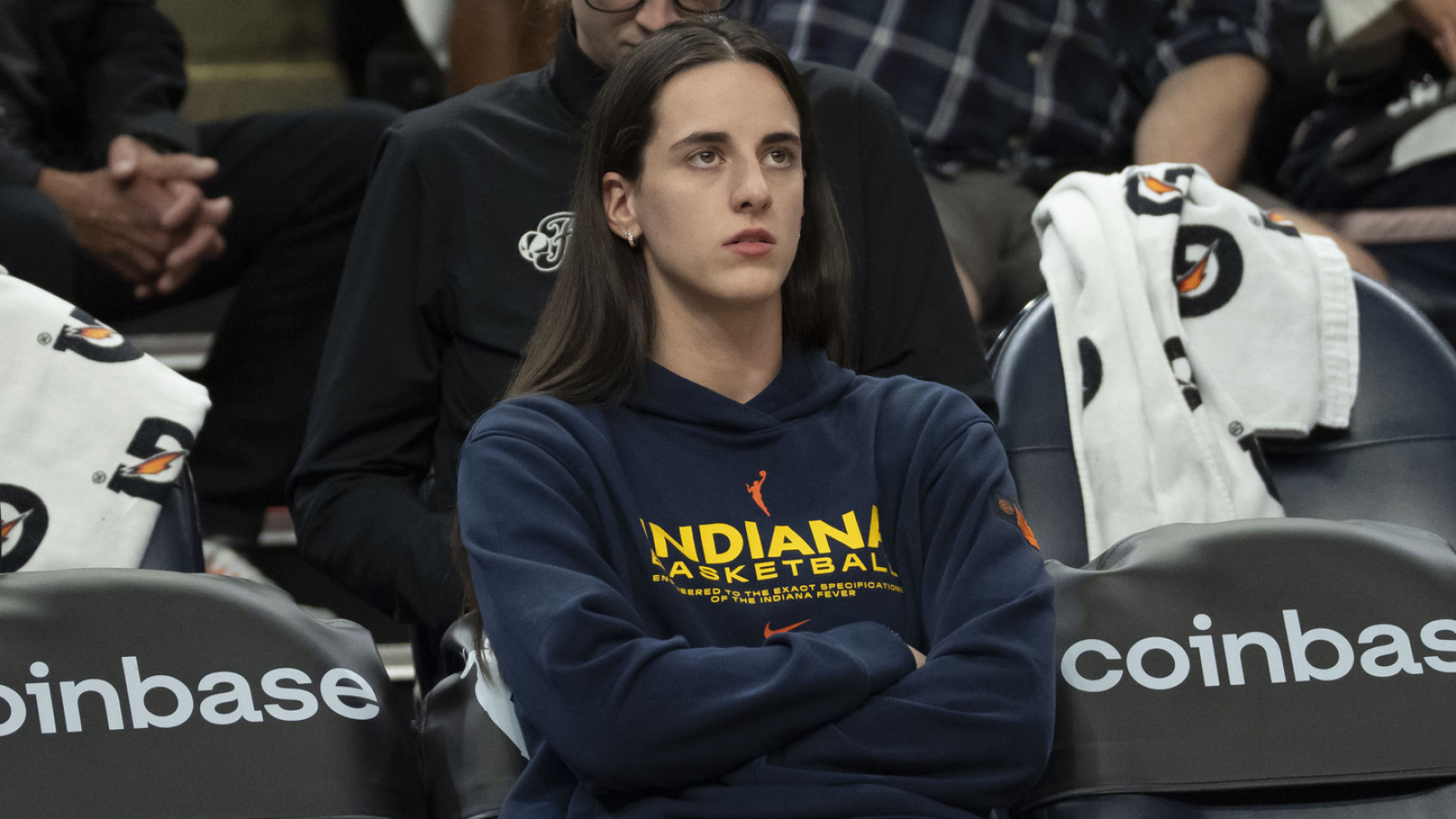 https://www.yardbarker.com/media/3/2/32e23d314bf1bd00b605f973529c30bf013d6d7a/thumb_16x9/until-caitlin-clark-gets-right-fever-limited.jpg?v=1