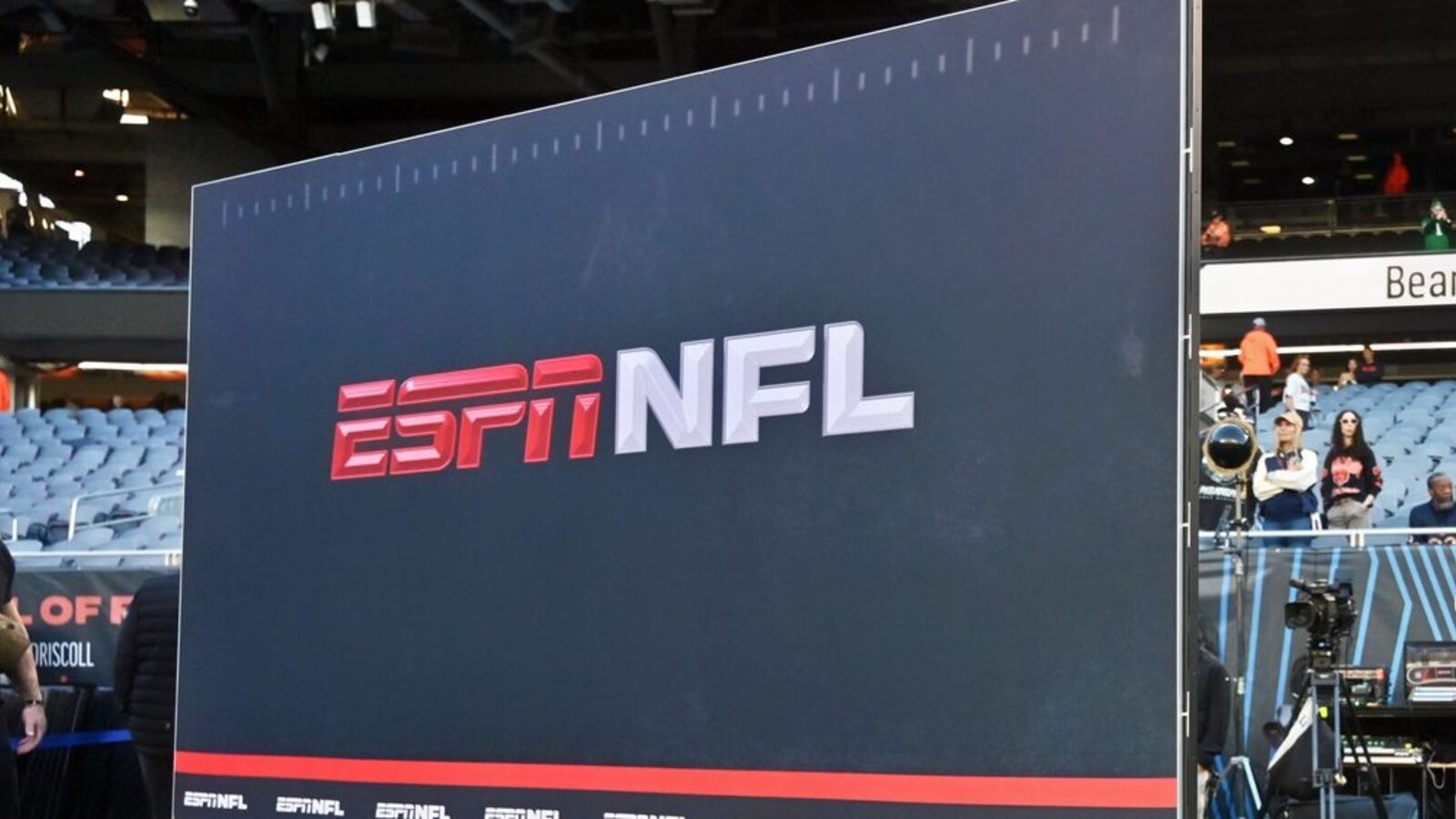 Top ESPN NFL Insider Is Facing Pressure To Apologize For His Comments