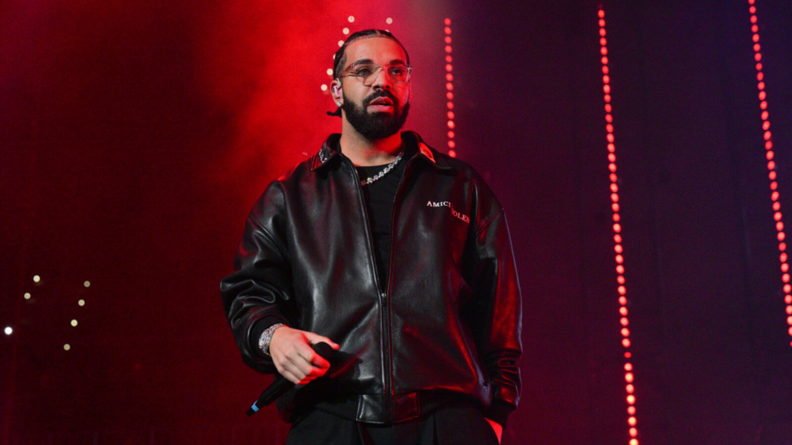 Drake slays Kendrick Lamar as rapper with most monthly Spotify ...