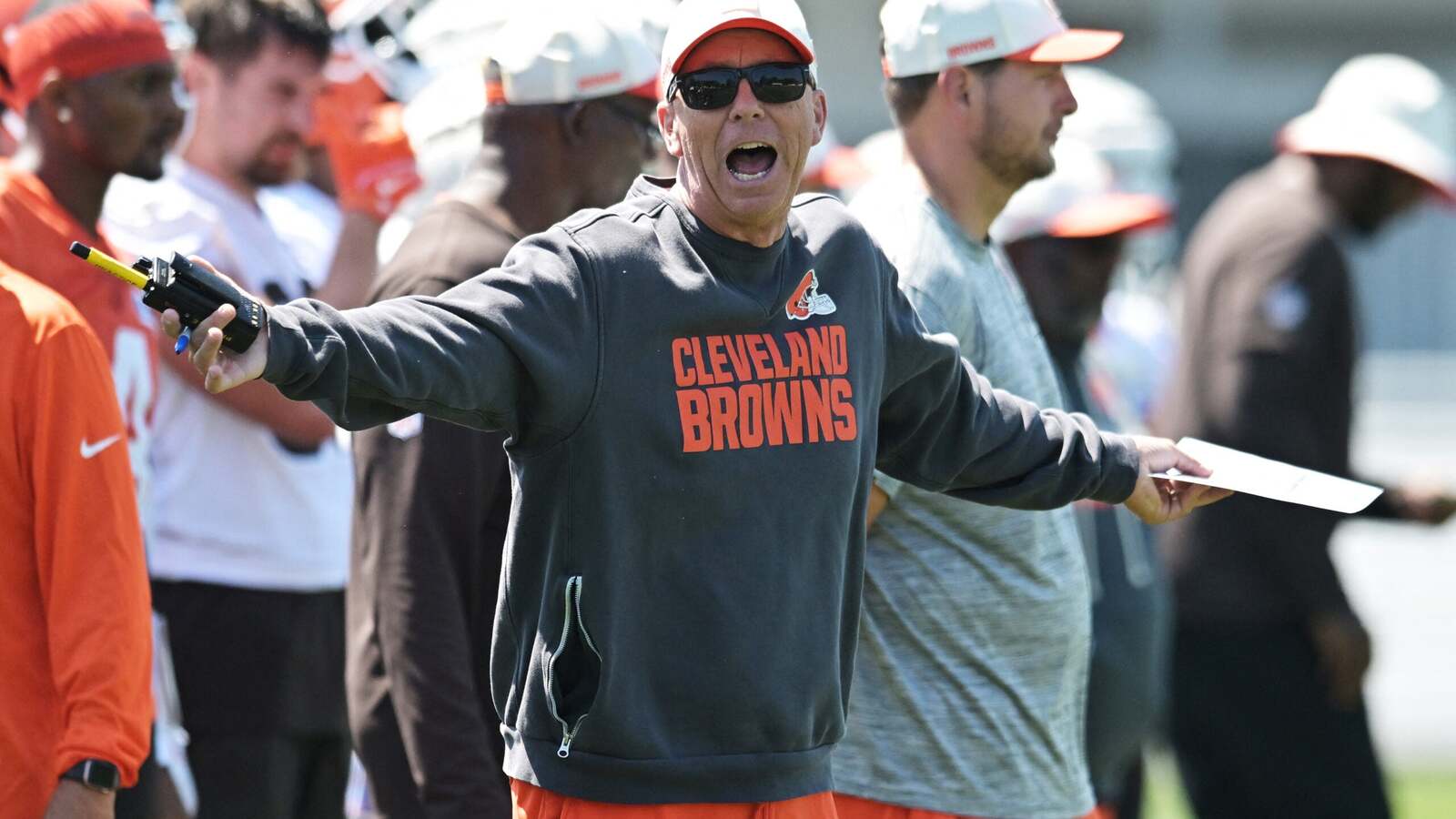 Browns Face Tight End Depth Issues Ahead of NFL Season