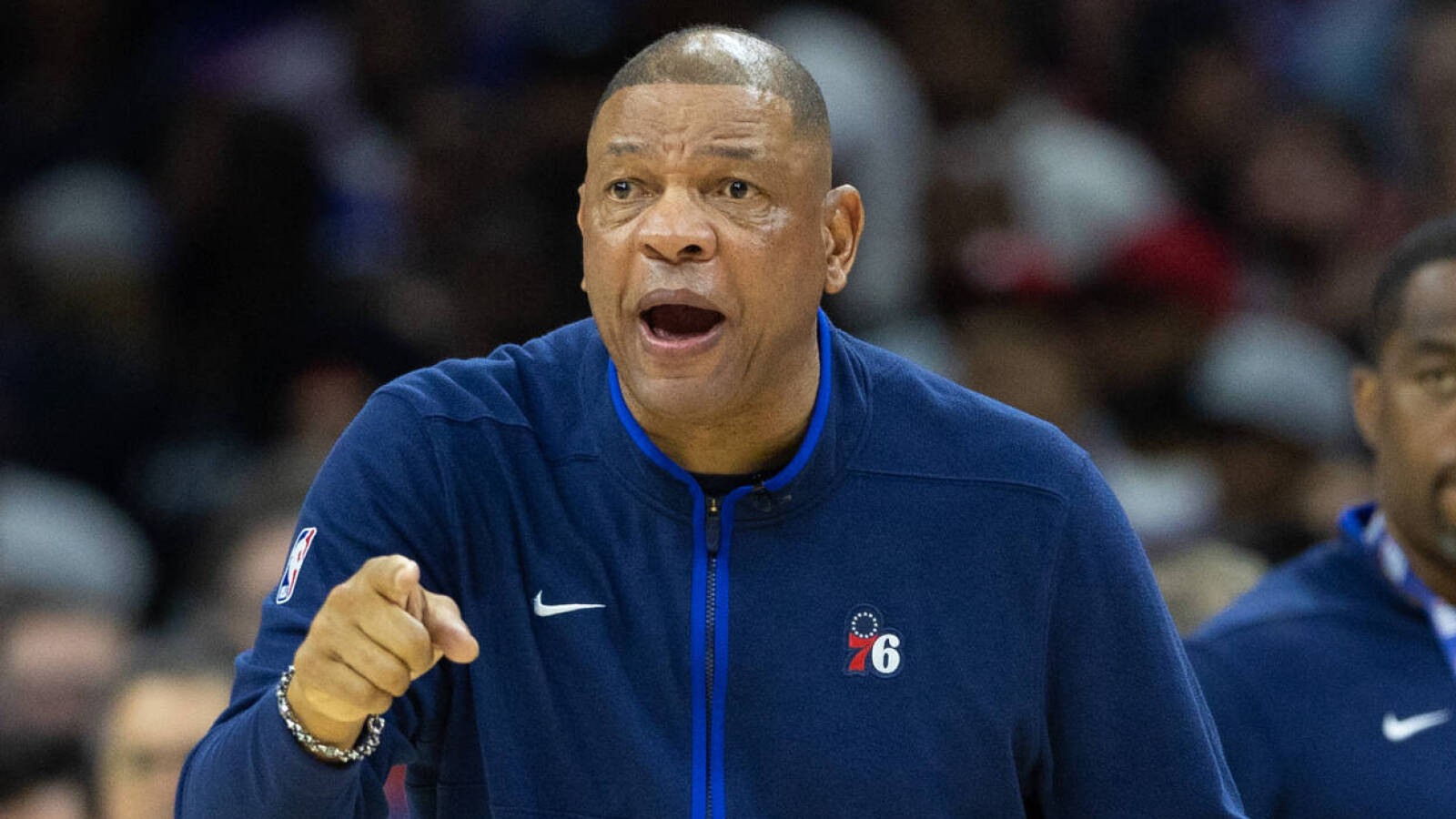 Report: Suns down to three finalists for head-coach job