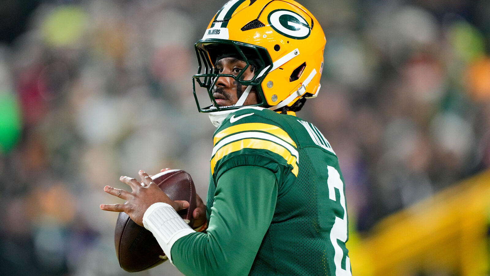 Packers Bring In Two QBs On Secret Top-30 Visits