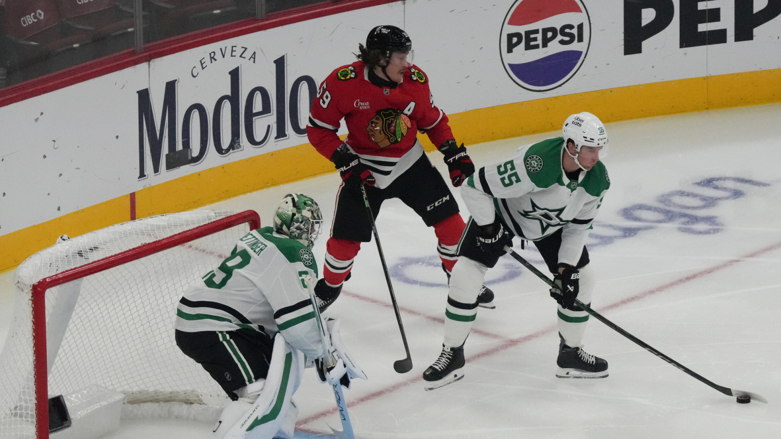 Chicago Blackhawks Have No Answer as Dallas Stars Win, 4-0