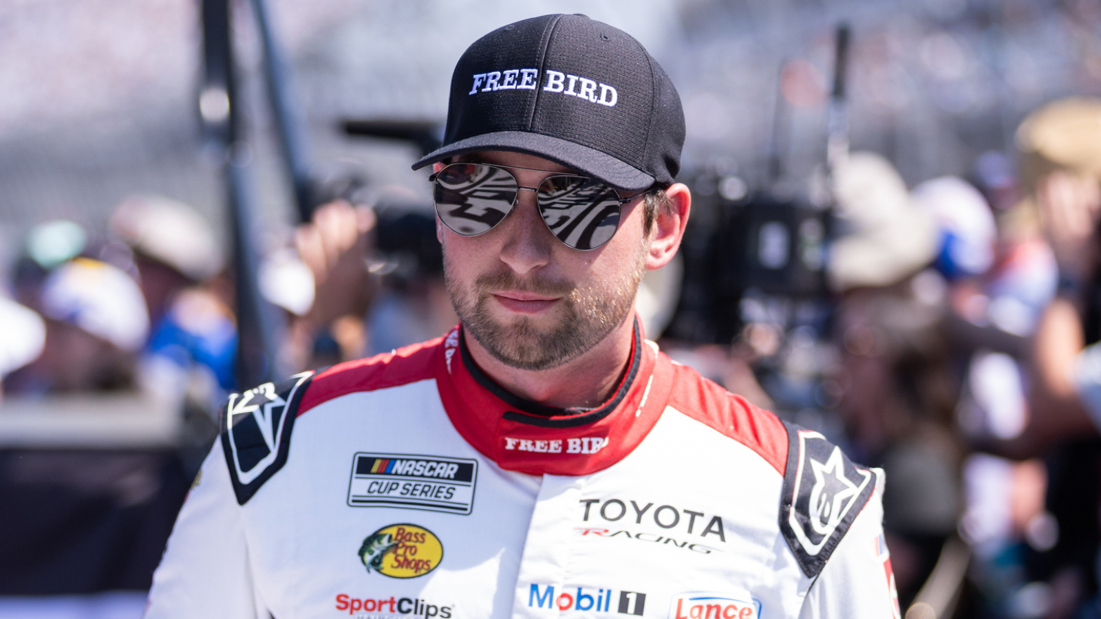 https://www.yardbarker.com/media/3/4/348a22a35e633eccf30fce5cf480e9dd054c86fc/thumb_16x9/chase-briscoe-nascar-star-race-runner.jpg?v=1