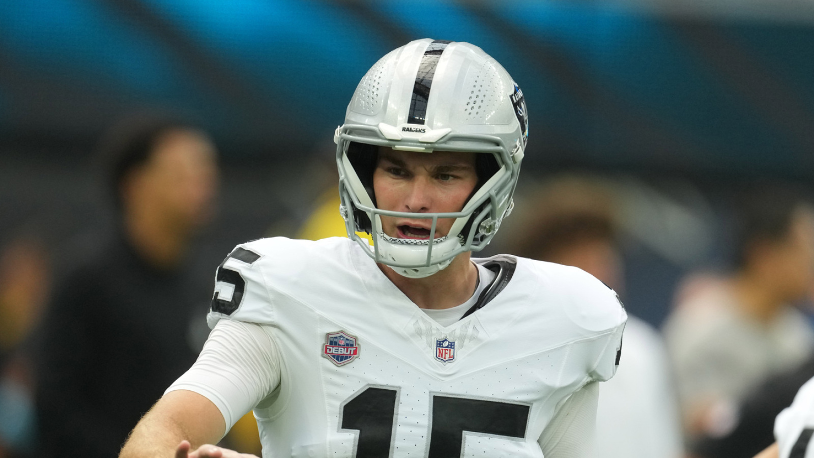 Report reveals if Raiders would be 'uncomfortable' starting Fernando Mendoza over Kirk Cousins soon