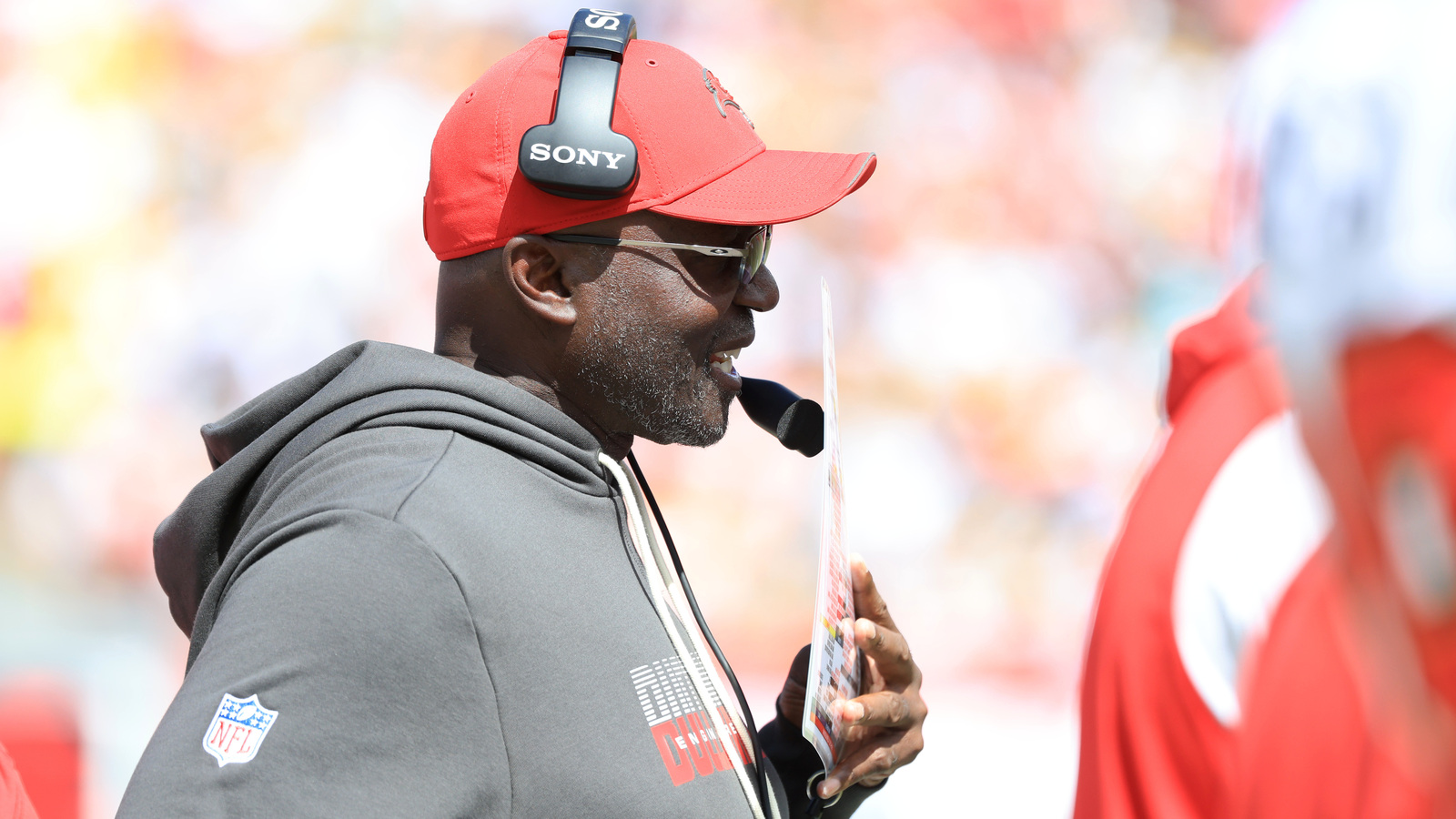 Bucs Elevate LB From Practice Squad For Week 7 vs. Panthers
