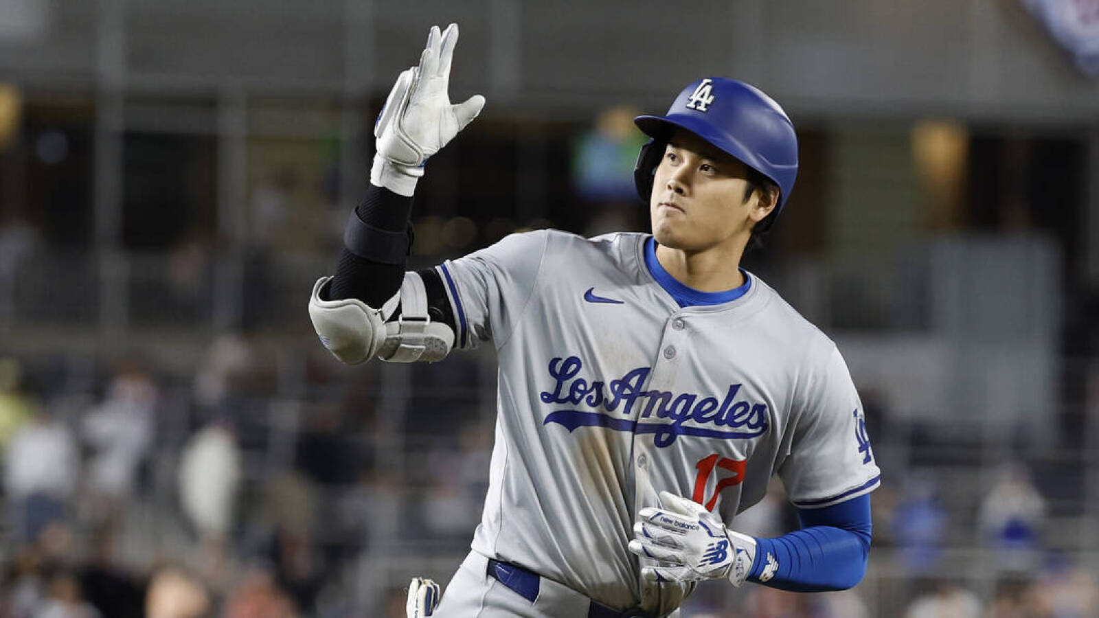 Saksikan Home run Shohei Ohtani sejauh 450 kaki adalah pukulan