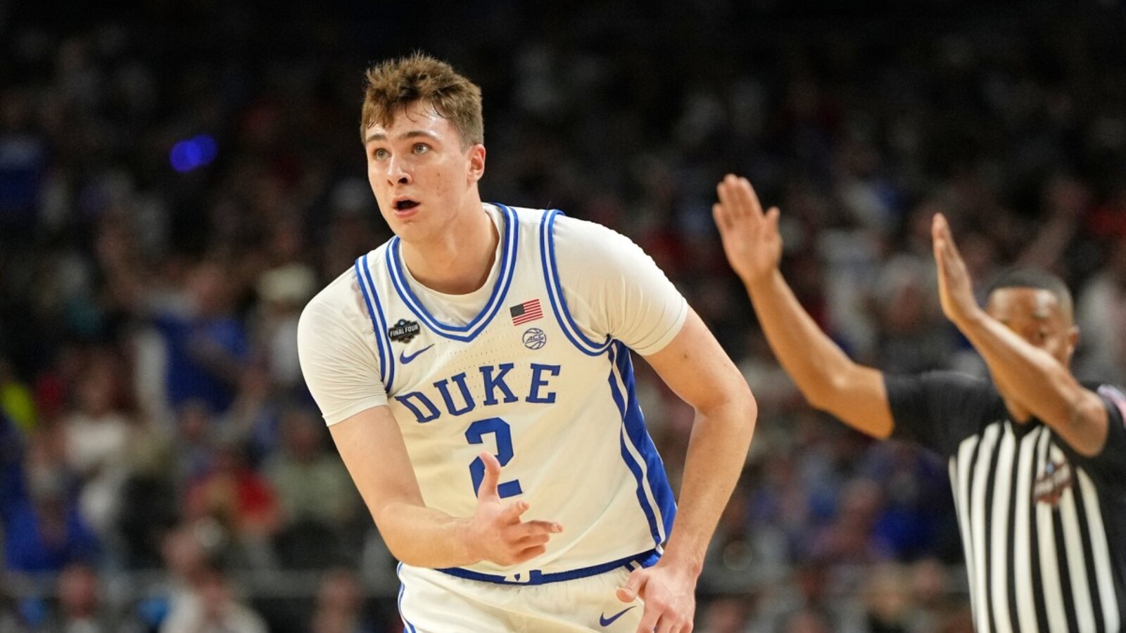 Mavs’ Cooper Flagg has clear prediction for Suns center Yardbarker