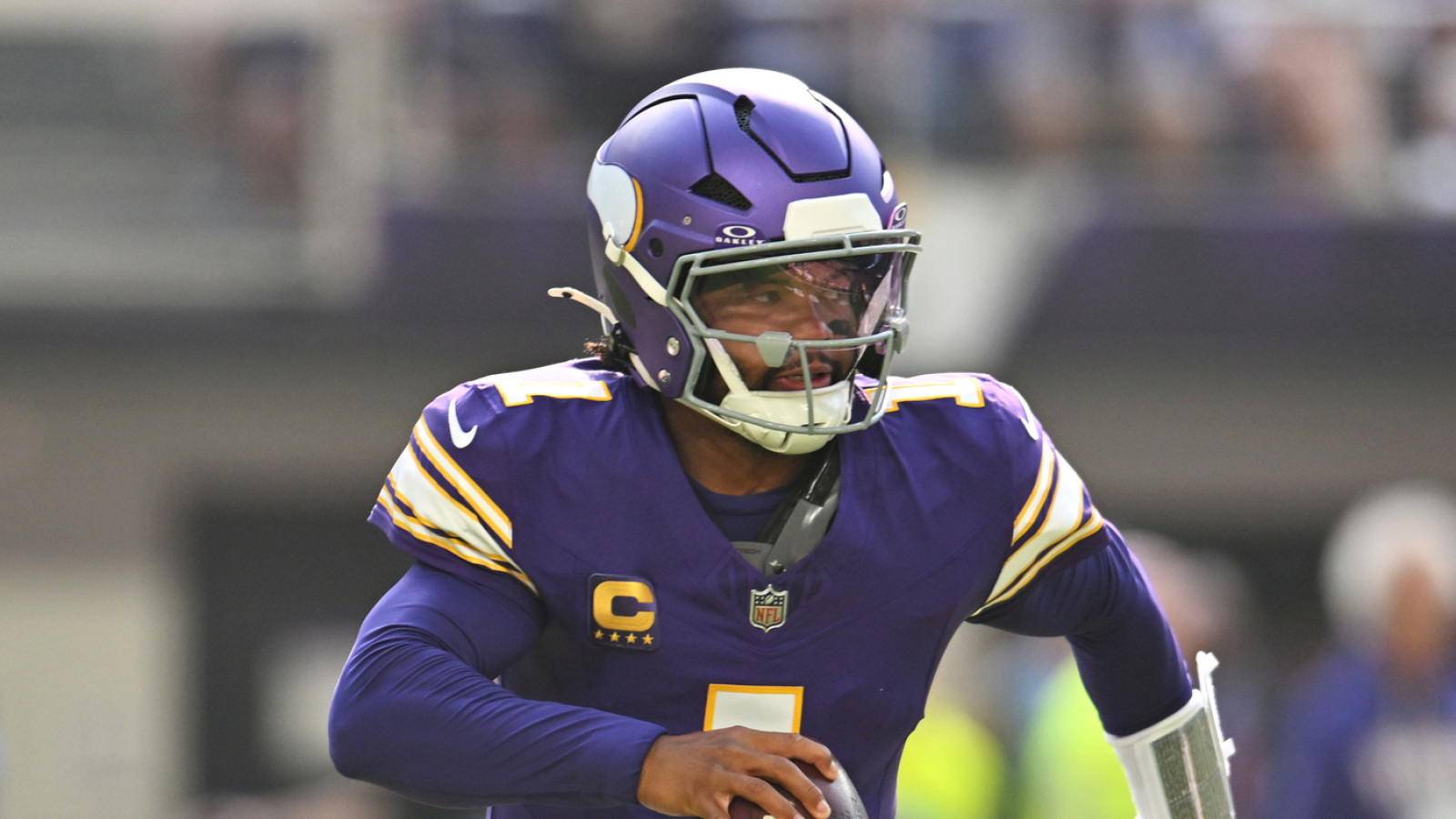 https://www.yardbarker.com/media/3/5/35720f45a74703485ef123b699f7708ebf1a280b/thumb_16x9/vikings-good-sign-regarding-kyler-murray.jpg?v=1