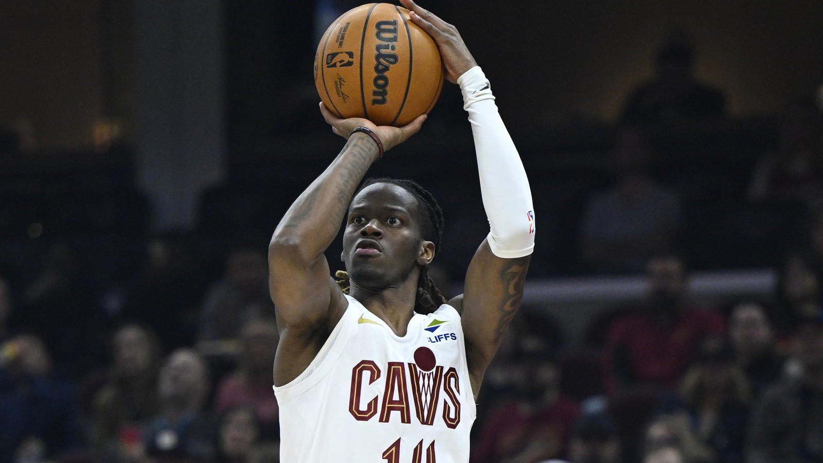 https://www.yardbarker.com/media/3/5/35a68e412e77efa4ccafb78379d649648a9ba2f3/thumb_16x9/apr-8-2026-cleveland-ohio-usa-cleveland-cavaliers.jpg